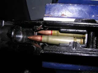 Есть патрон в патроннике. Есть патрон в патроннике. Утыкание патрона пм. Патронник керамический. Есть патрон в патроннике.