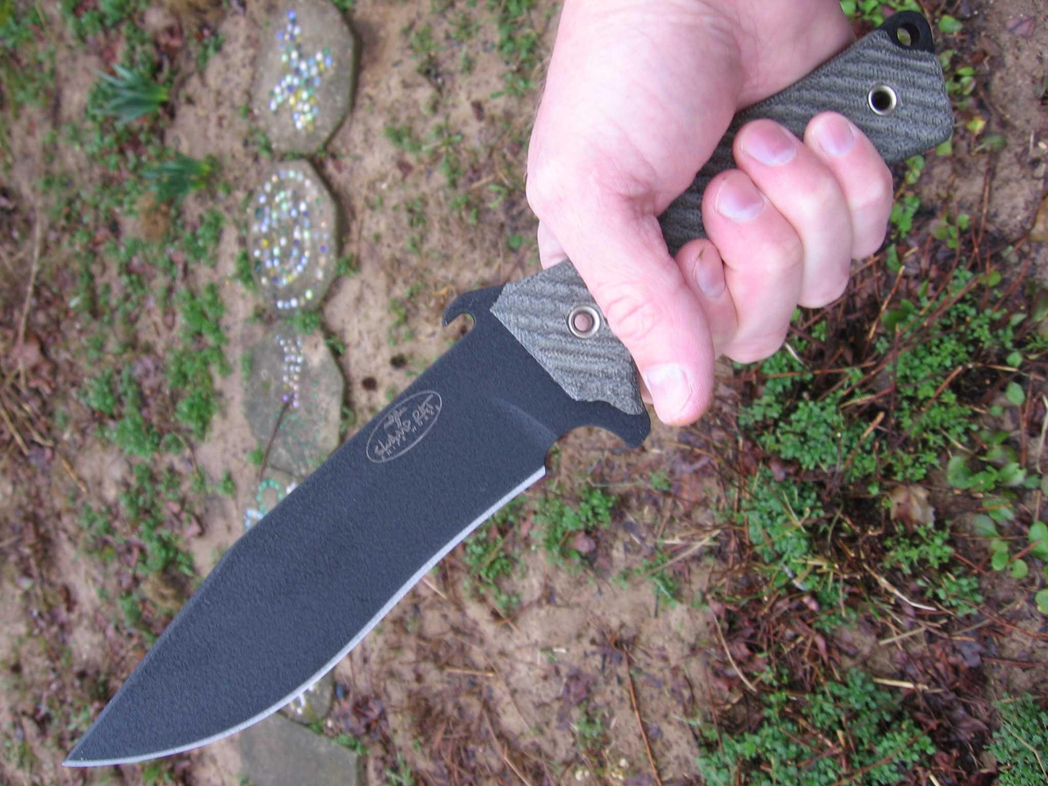 Works knife. Swamp rat Knives. Rat Dagger. Pounding a Swamp rat.