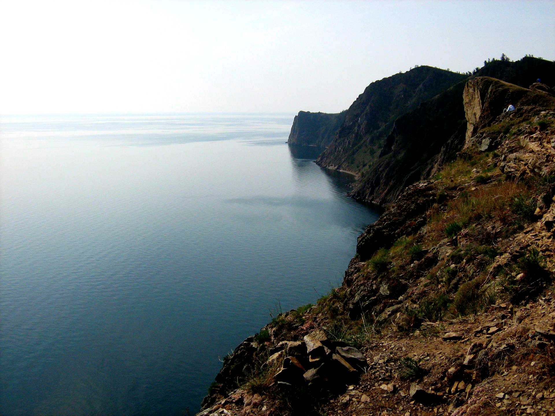 Озеро Байкал в августе