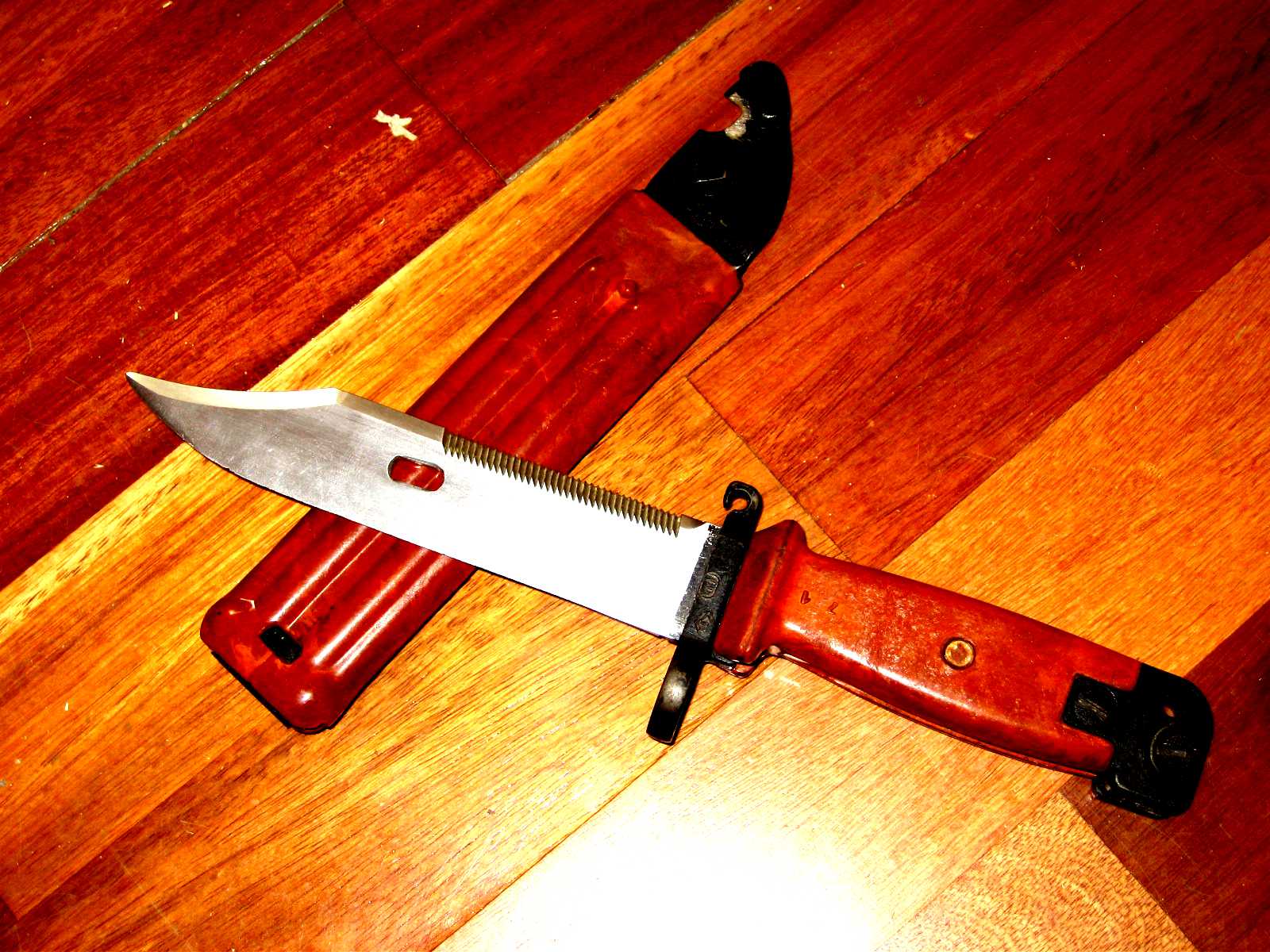 Боевой штык нож АК 74