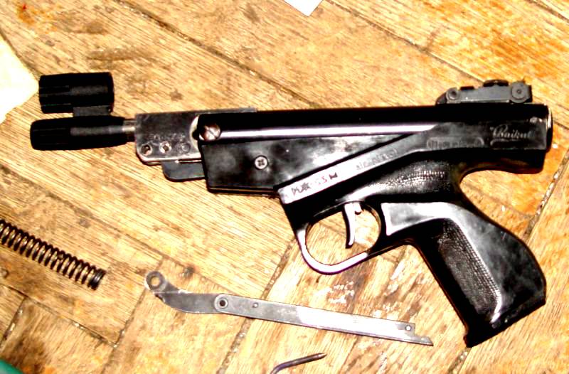 переделка иж 53. иж 61 строительный патрон. переделка под мелкашку. переделка под мелкашку. иж 17 выбрасыватель патронов.