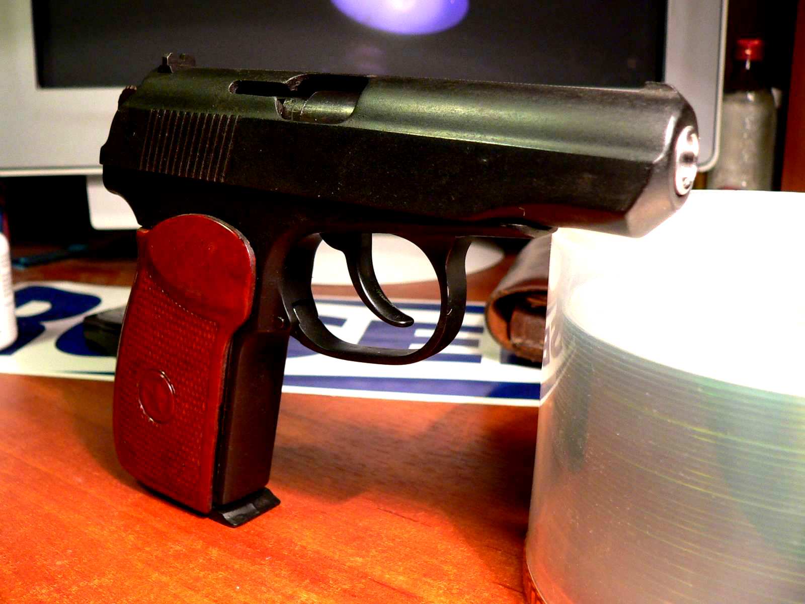 Мр 654к тюнинг. Мр 654 тюнингованный. Мр654к глянцевое воронение. Мр 654 переделка в сигнальный. Мр 654 тюнинг.