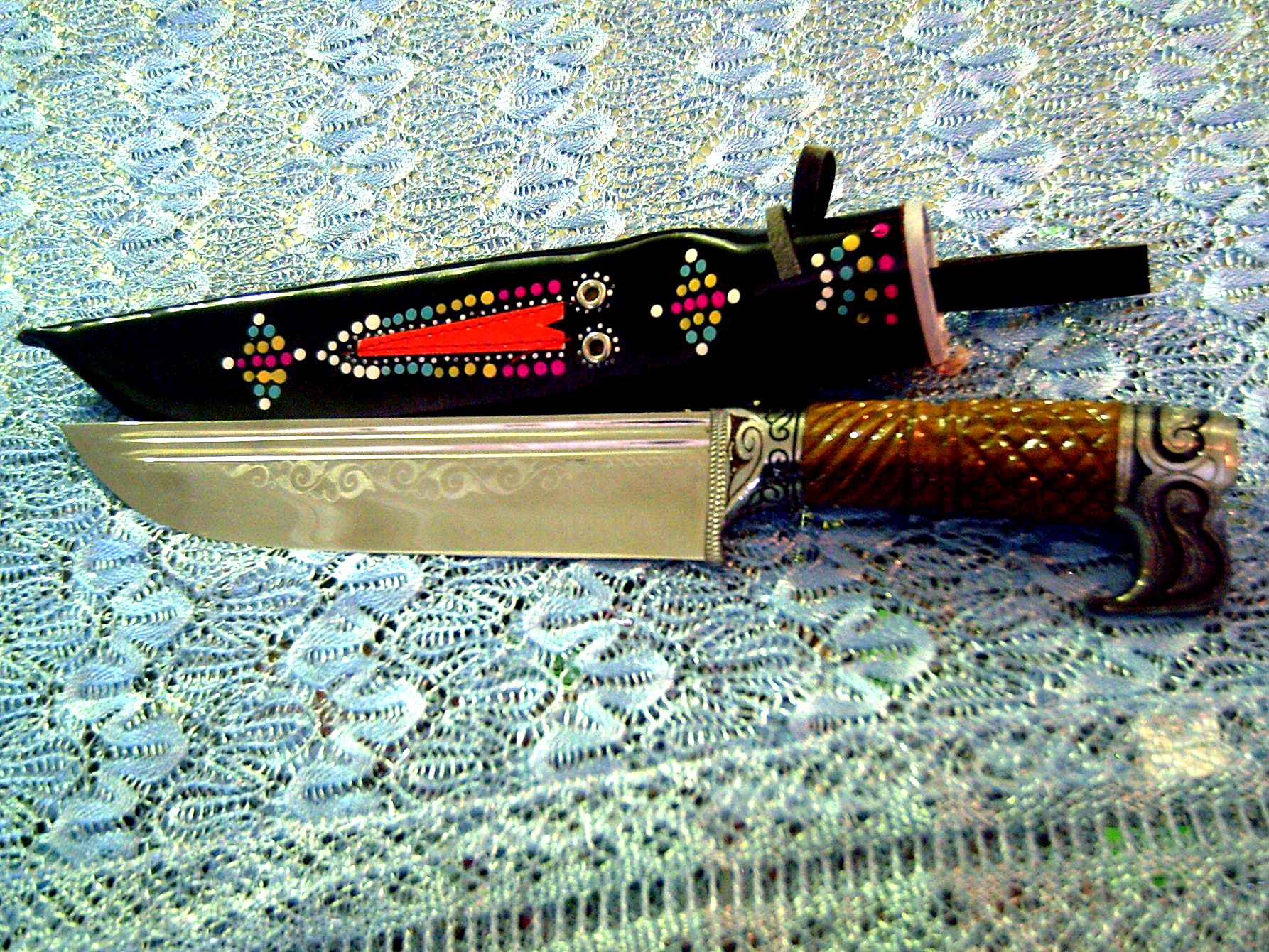 Таджикский нож. Таджикский нож корд. Таджикский нож корд m390. Нож корд Истаравшан. Ножи пчак и корд отличия.