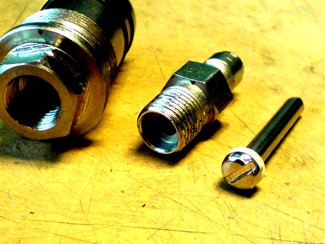 Штуцер для прокачки тормозов ниссан атлас. Очередность прокачки тормозов лачетти. Выкручиваем штуцер прокачки ваз 2108. Сломался штуцер прокачки тормозов. Штуцер тормозной ваз 2107.