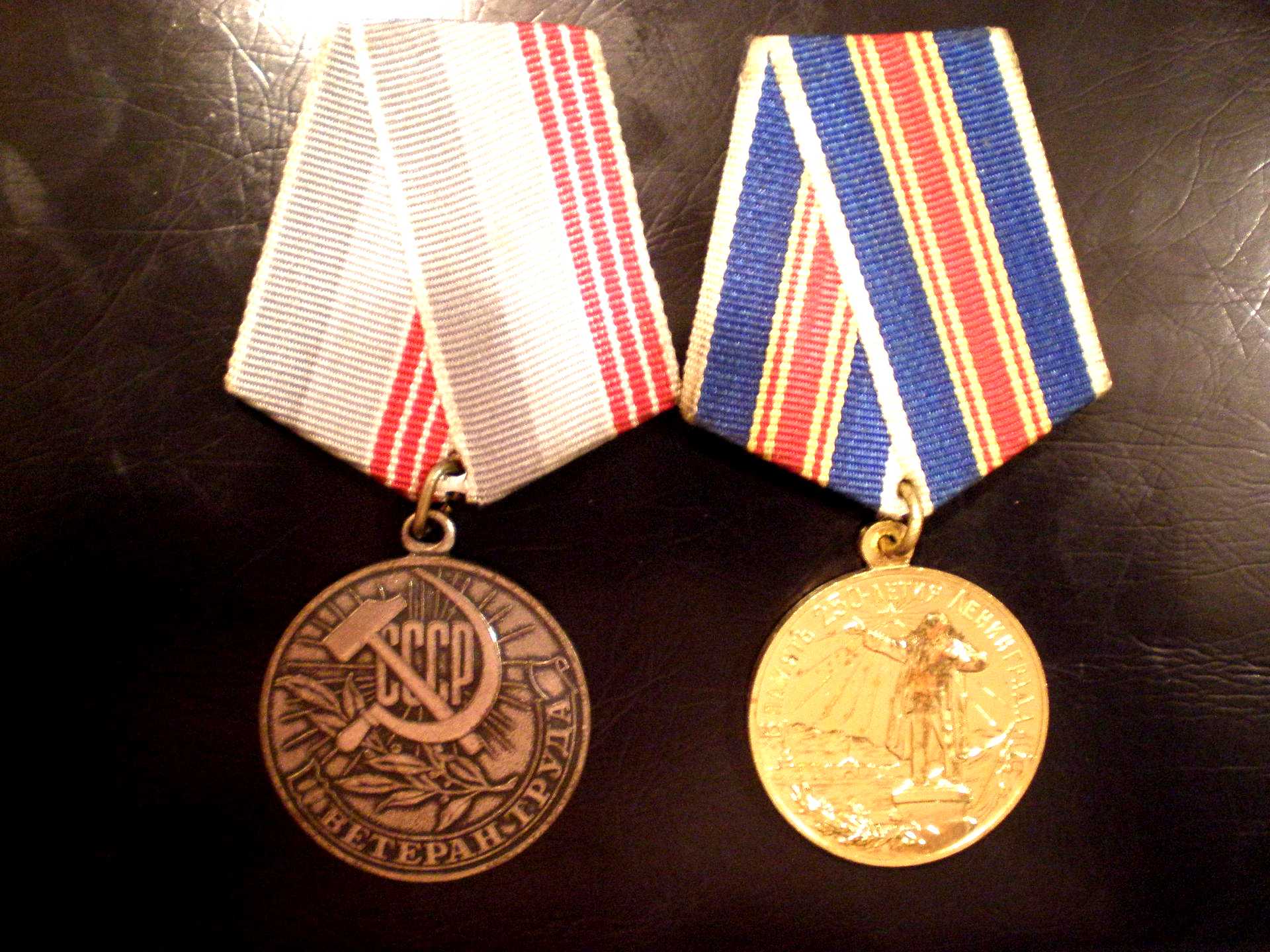 Медали военные награды. Медали военные. Советские медали. Советские военные медали. Медаль солдата СССР.