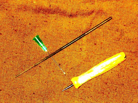 ржавая игла. ржавая игла. колдовские иглы. иголки для шитья. ржавая иголка.