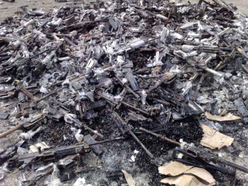 Утилизация вооружения. Уничтожили завербованного. Спасатель взрывотехник. Утилизация стрелкового оружия. Уничтожили завербованного.