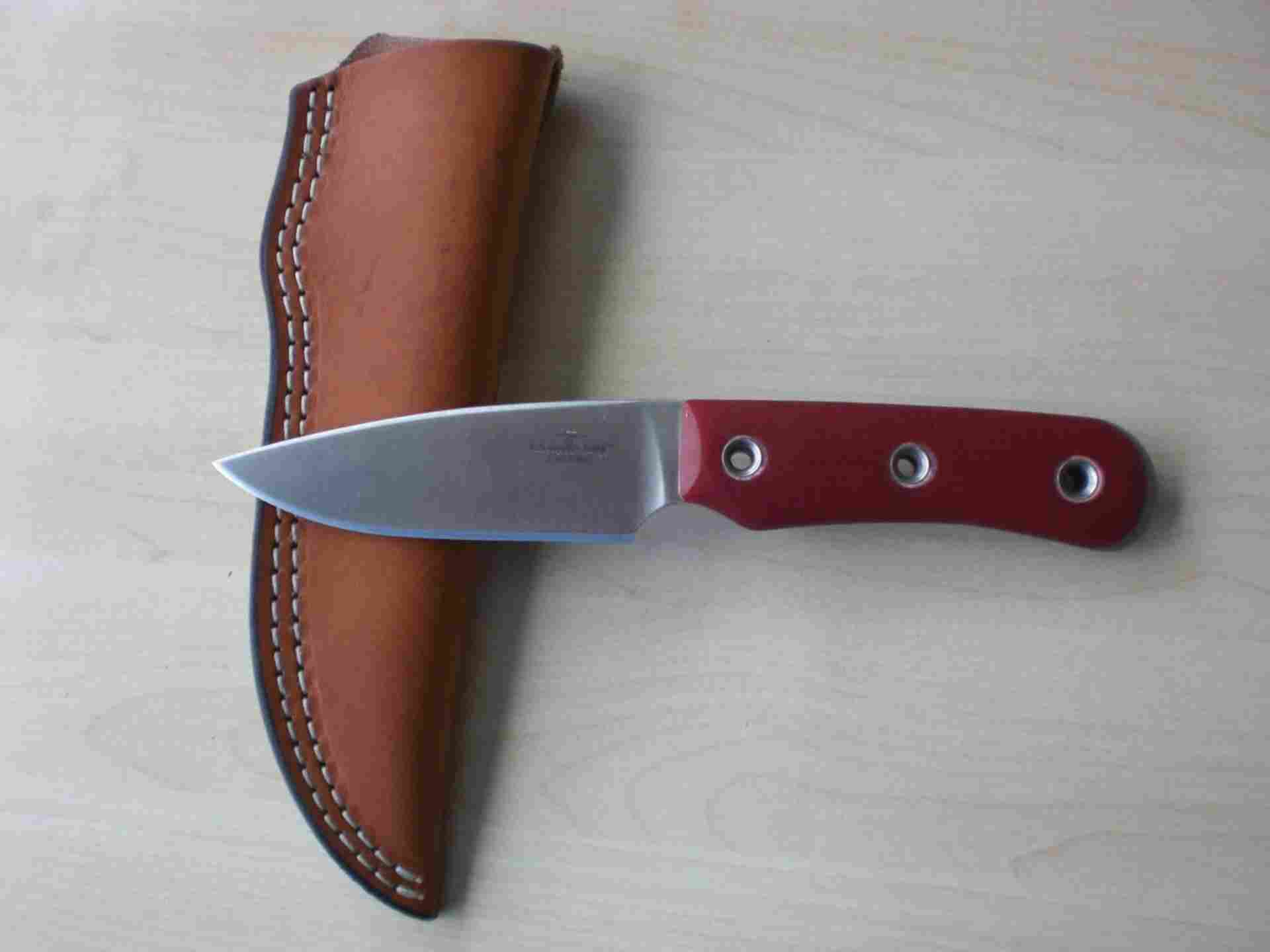 Нож колд стил куду. Красивый нож в подарок. Угол заточки сантоку. Нож с секретом. Нож охотник.