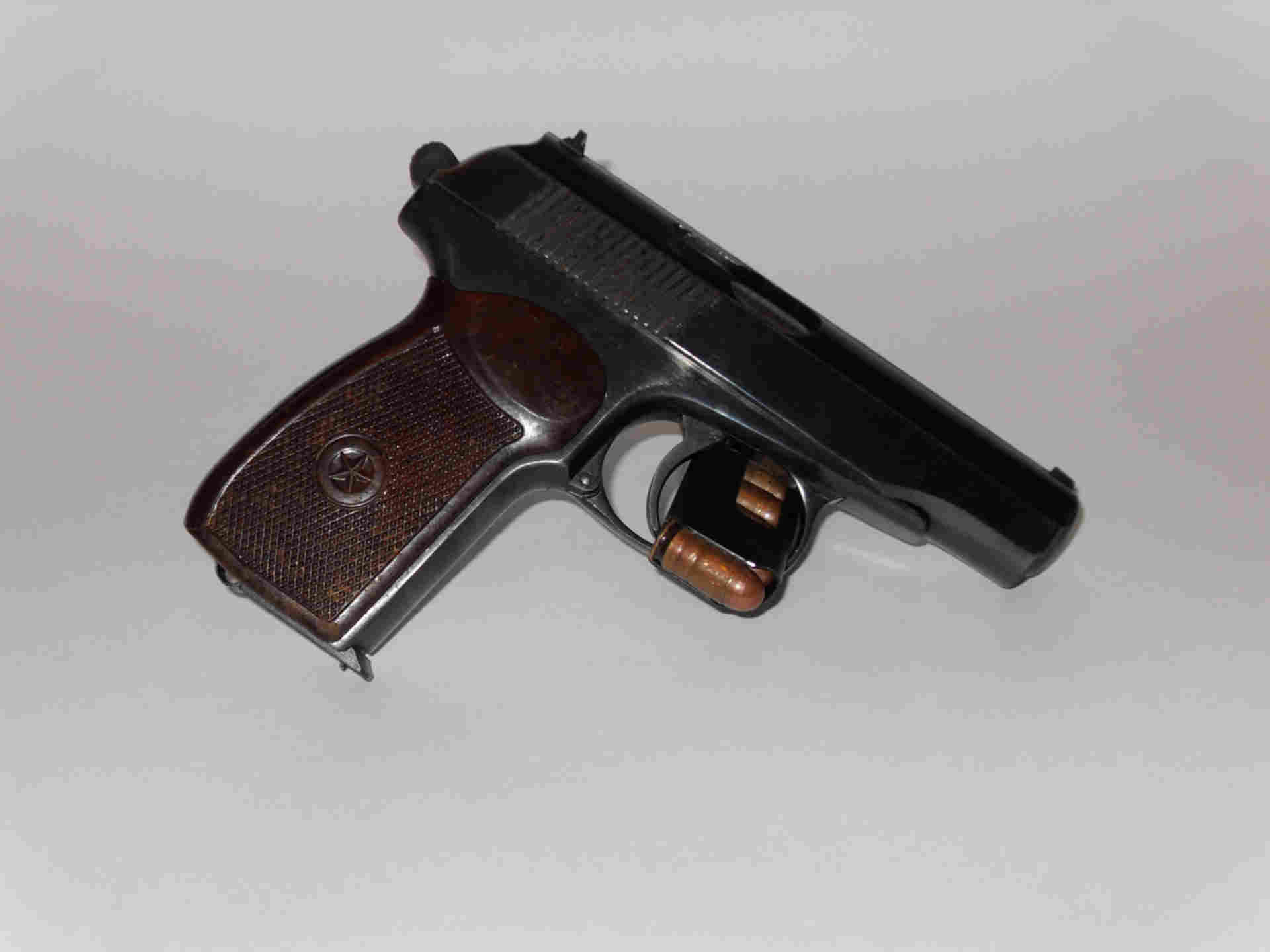 Макет массо габаритный пм. ПМ 75. Тюнинг ПМ. ПМ 75 штукатурка