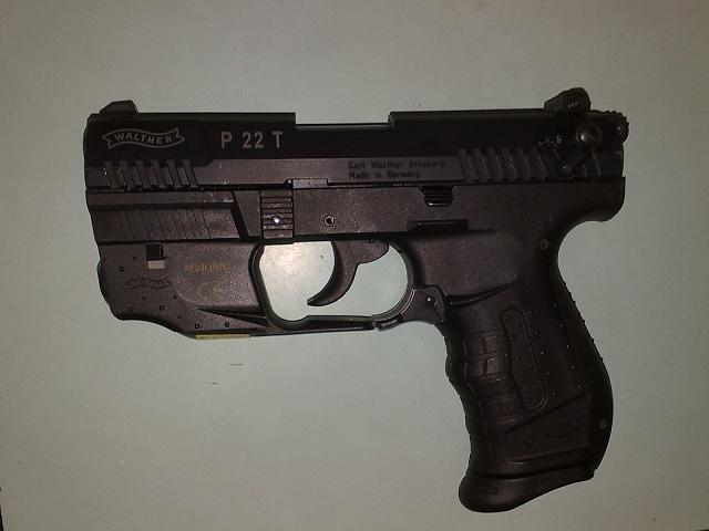 22 p. Walther p22 ЛЦУ. Walther p50t с ЛЦУ. Лазерный прицел на Вальтер ПЭ 22. Walther p50т 10*22т ЛЦУ.