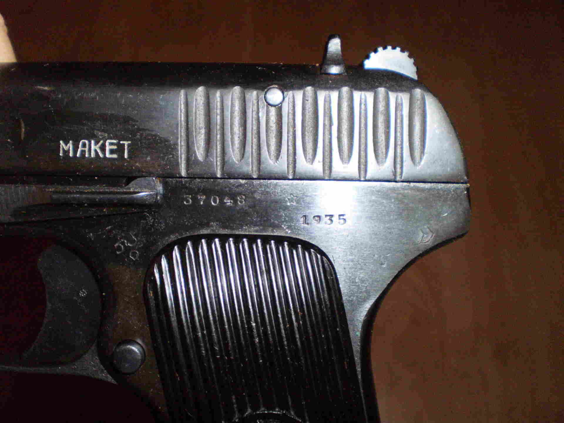 Год выпуска делали. ТТ-33 1935. ТТ маркировка. Маркировка пистолетов ТТ.