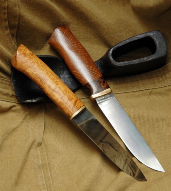 Ножи рабочие от разработчиков. Рабочий нож. Рабочий нож. Нож ikeuchi makiri. Рабочий нож.