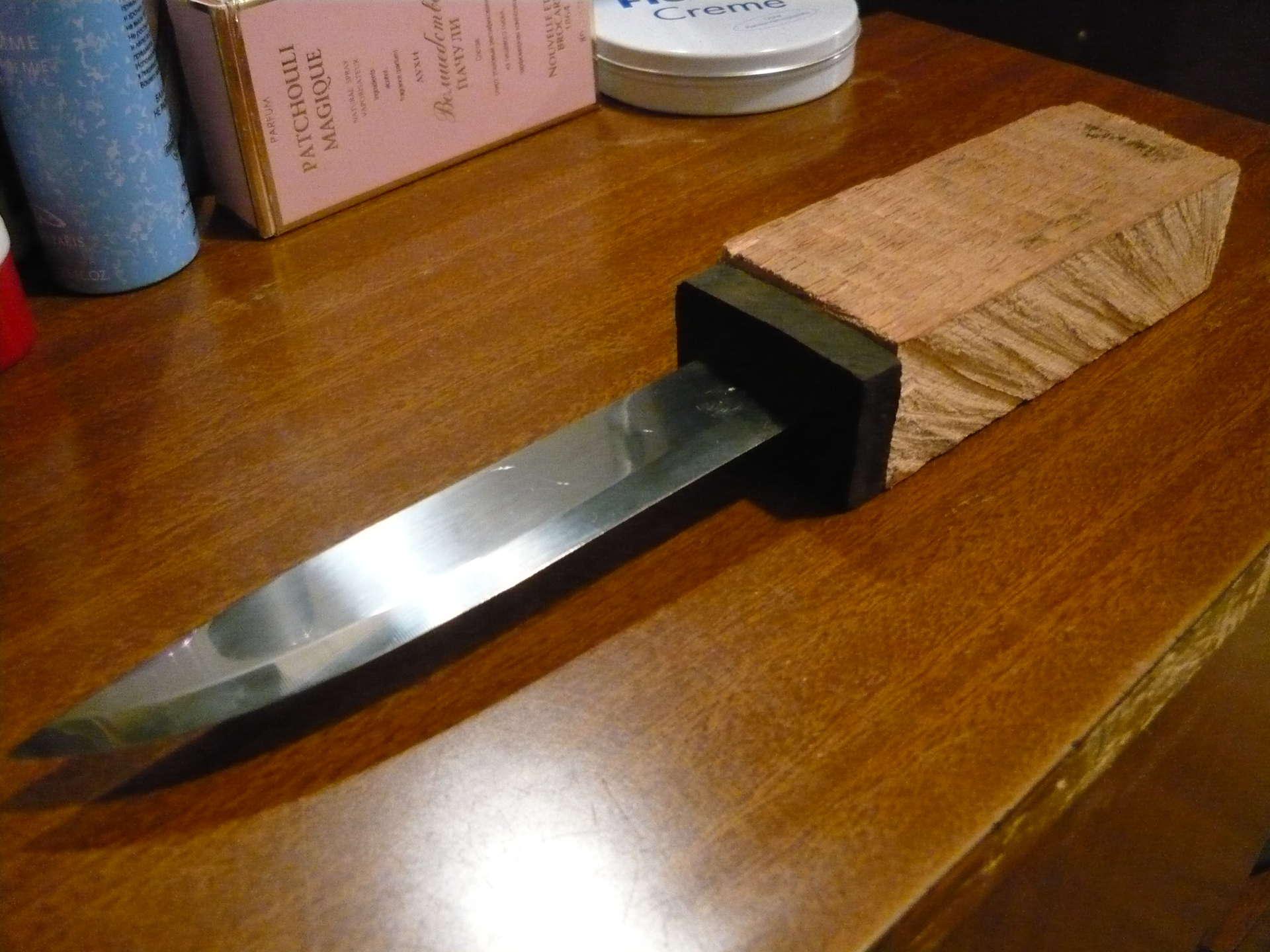 Ножевых материалов. Производство ножей. Ножи ручного изготовления. Процесс изготовления ножа. Материалы для изготовления ножей.