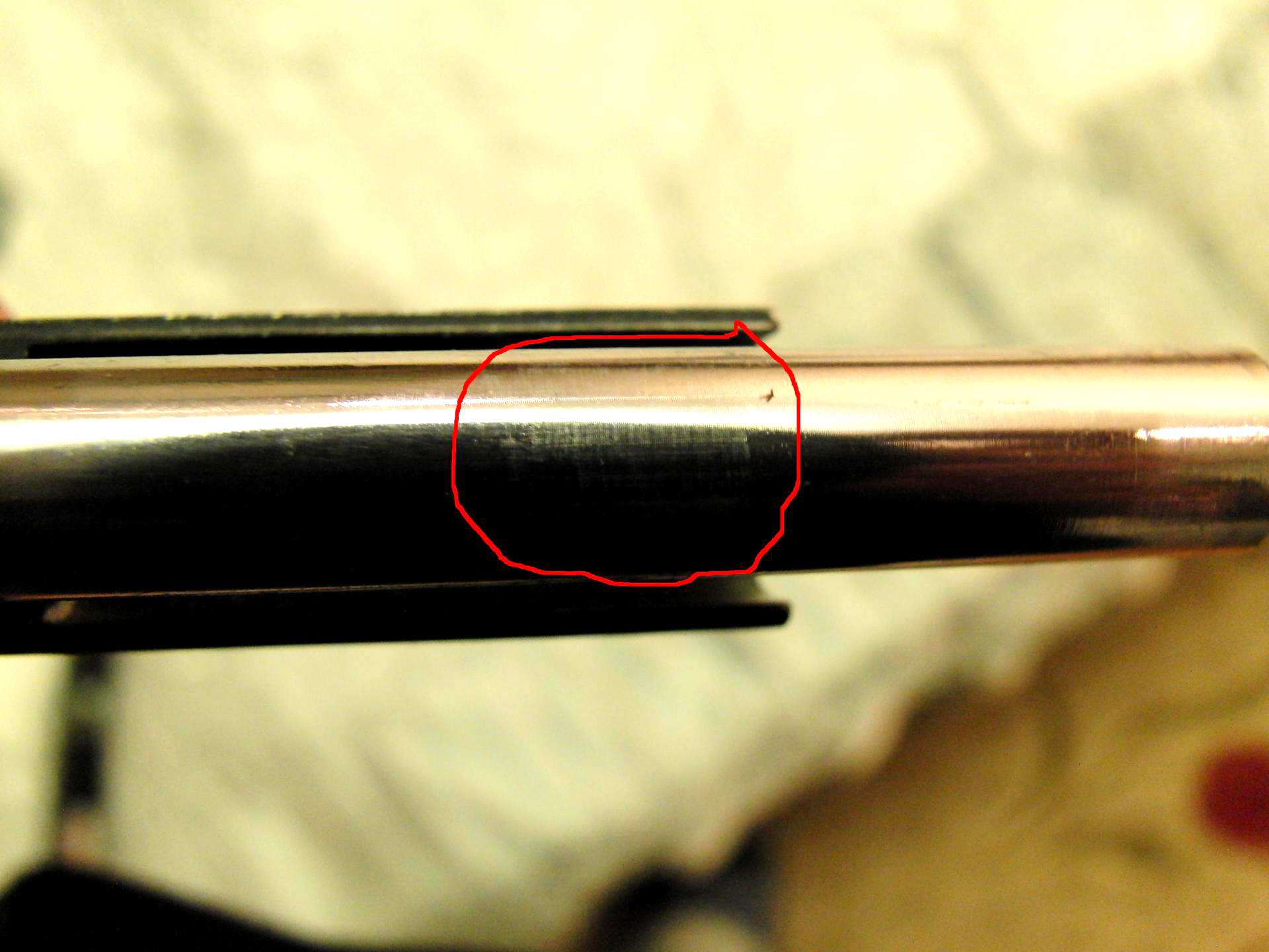 Stg 44 нарезы ствола. Раковины в стволе ружья гладкоствольного иж 27. Разрыв патронника ствола охотничьего ружья. 2 3/4 ружье патронник. Ствол карабина мосина.