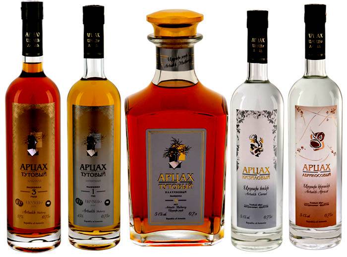 Арцах тутовый. Арцах тутовый золотой 3 года. Тутовый буш арцах. Арцах тутовый. Арцах тутовый.