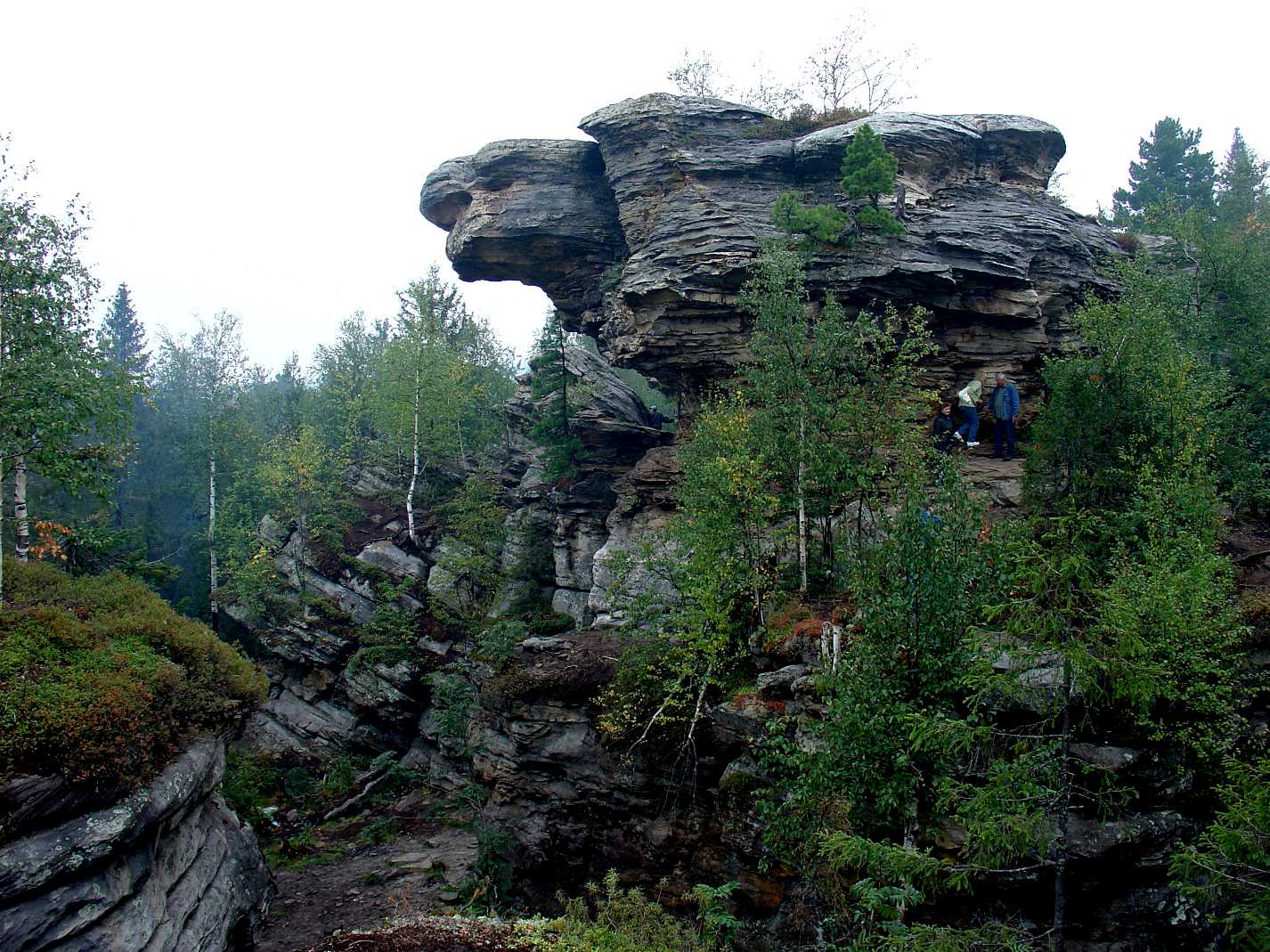 Авито пермь пермский край. Каменный город Гремячинск Пермский край. Усьва каменный город Пермский край. Каменный город Губаха. Каменный город Пермский край пернатый Страж.