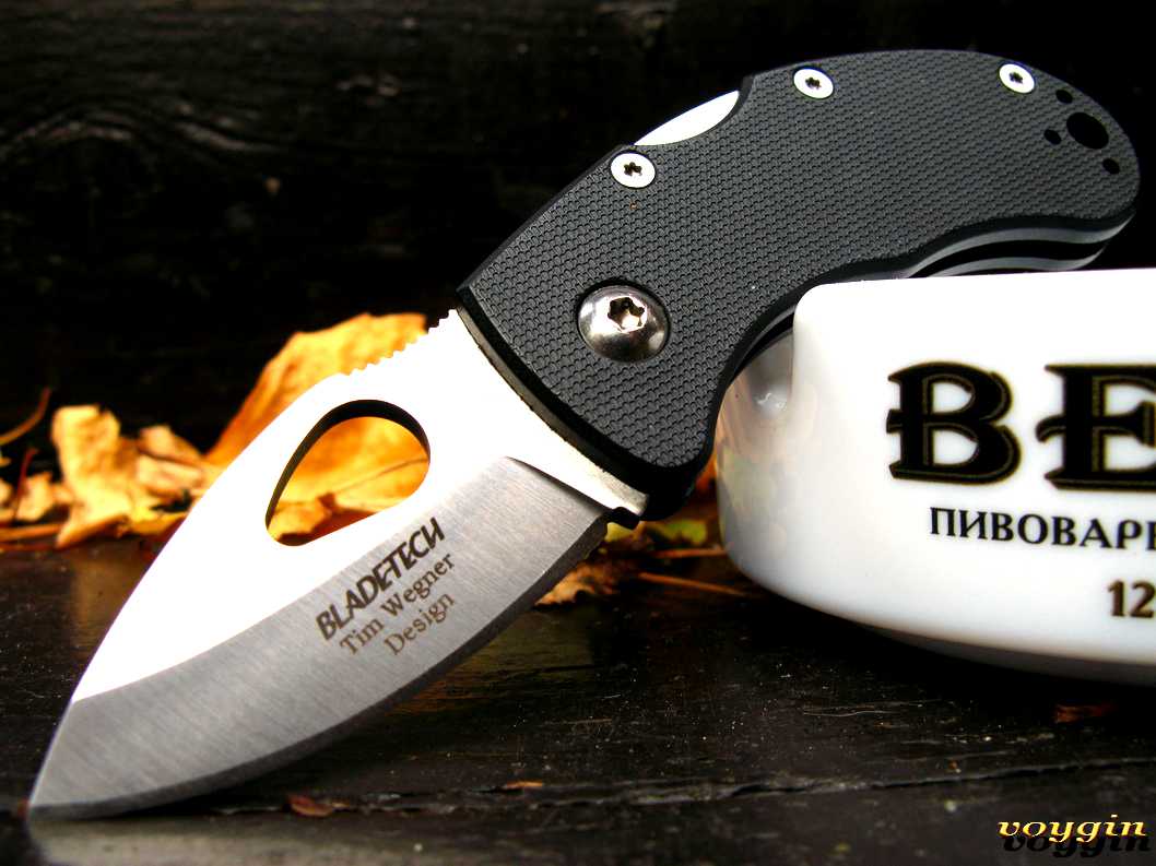 Ножевая фирма. Фирмы ножей. Нож фирмы Explorer. Blade фирма. Ножи фирмы Bass.