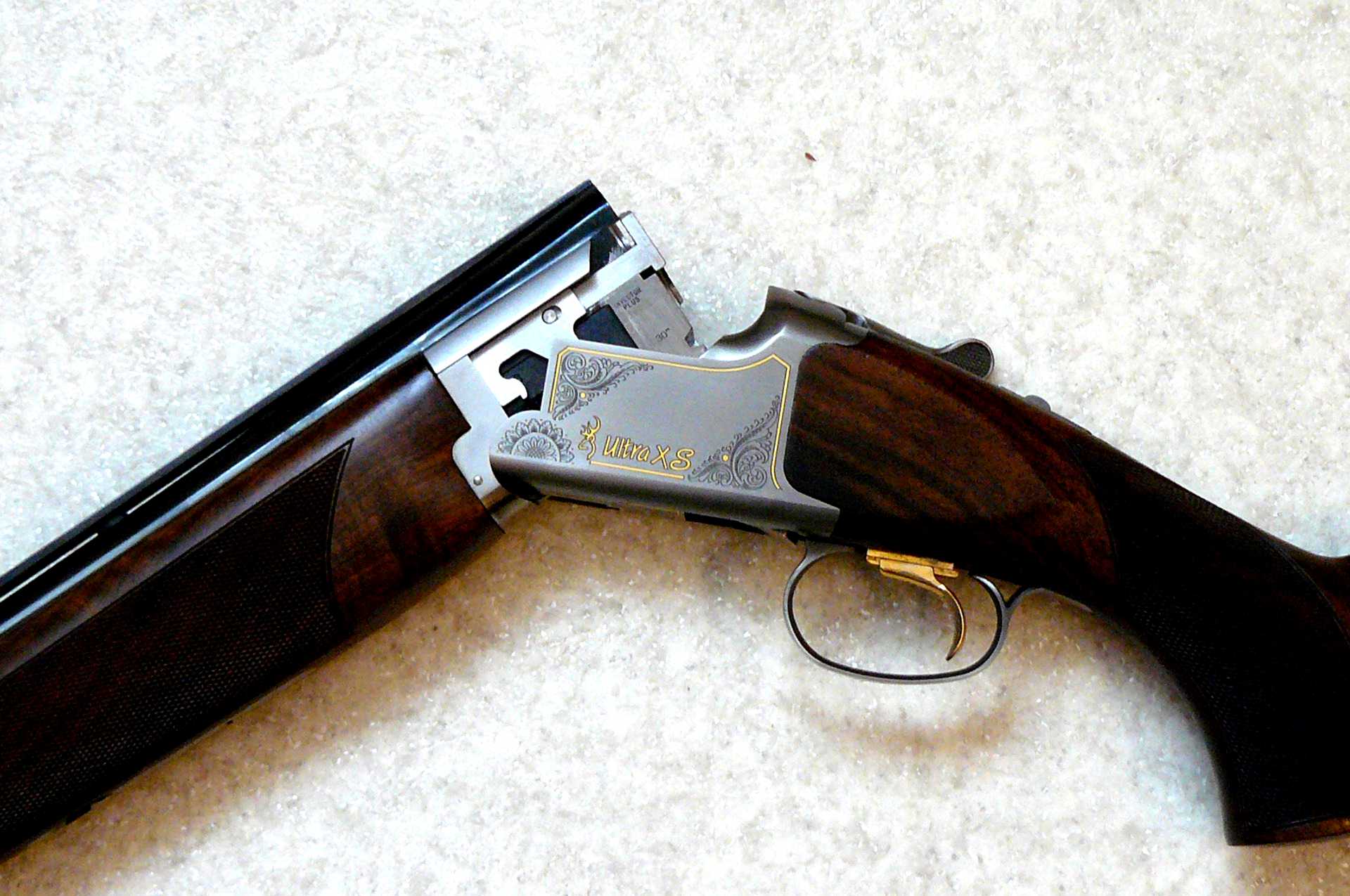 Browning ultra. Browning Ultra XS 12/70. Браунинг ружьё гладкоствольное. Browning гладкоствольные ружья. Браунинг ультра XS купить.