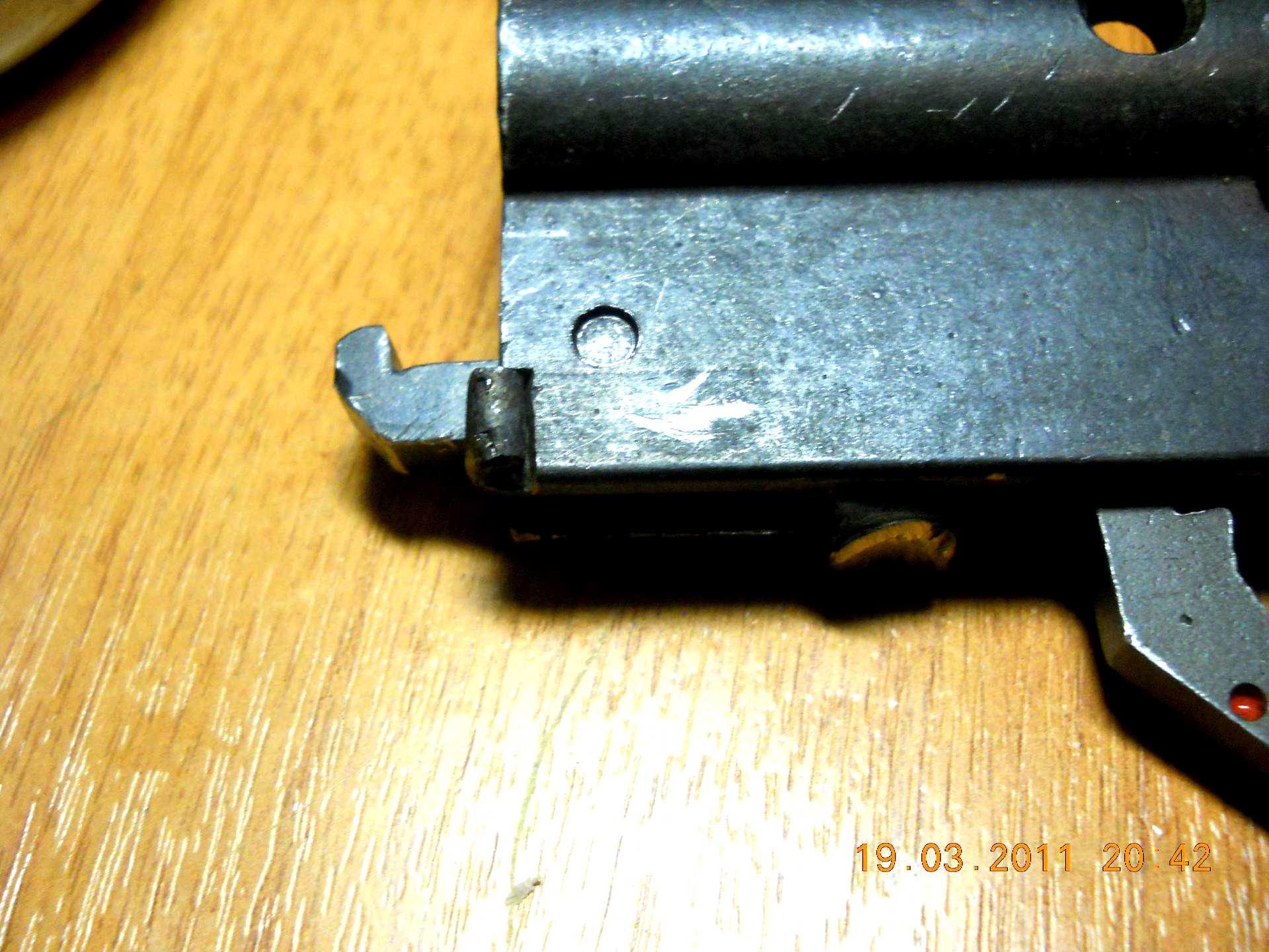 Мини копия мр-512. Мр 512 предохранитель. Спусковой механизм иж 512. Как снять с предохранителя воздушку. Иж 38.