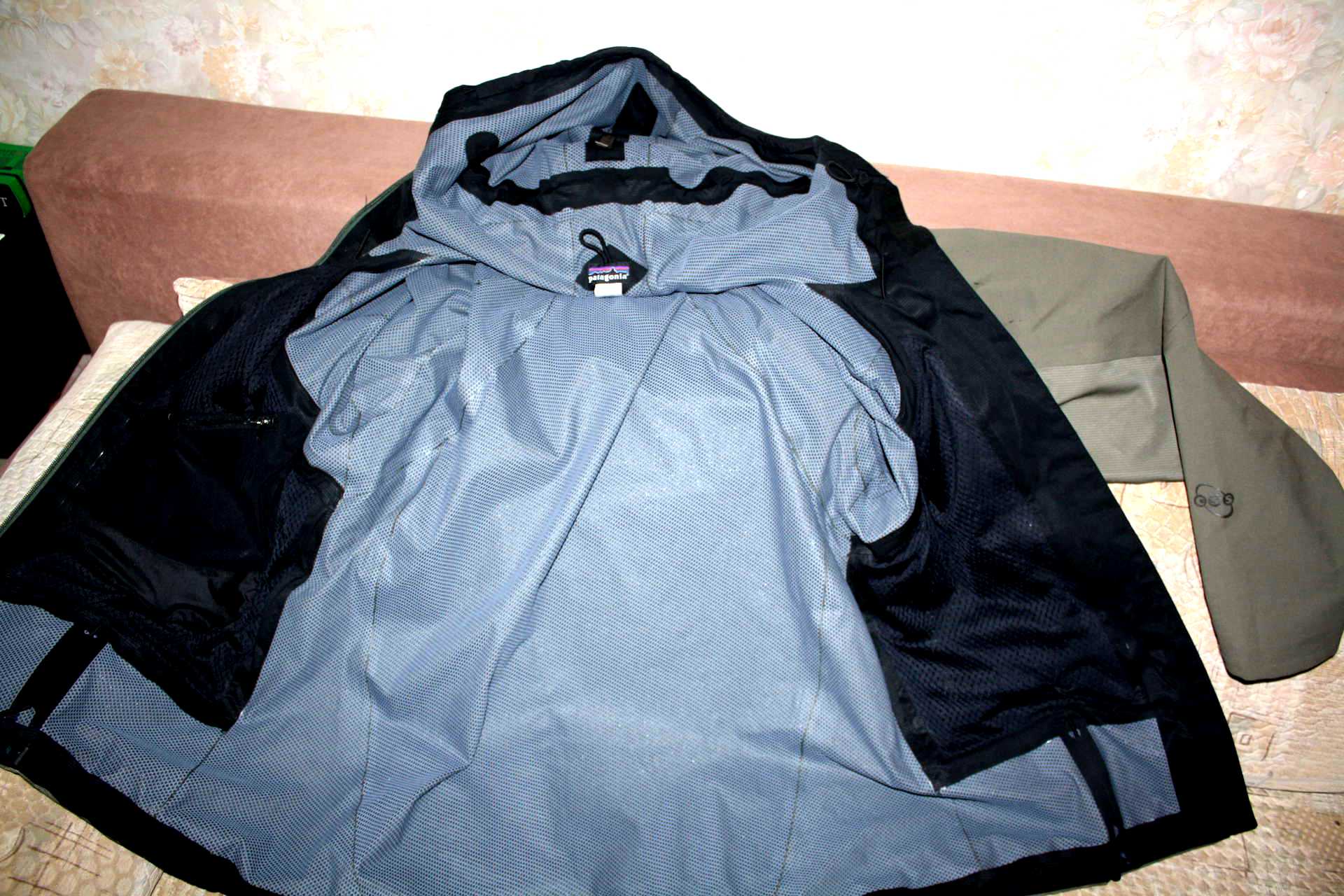 Продать куртку. PCU Level 5 Softshell Jacket. Patagonia PCU Level 5 куртка Softshell купить.