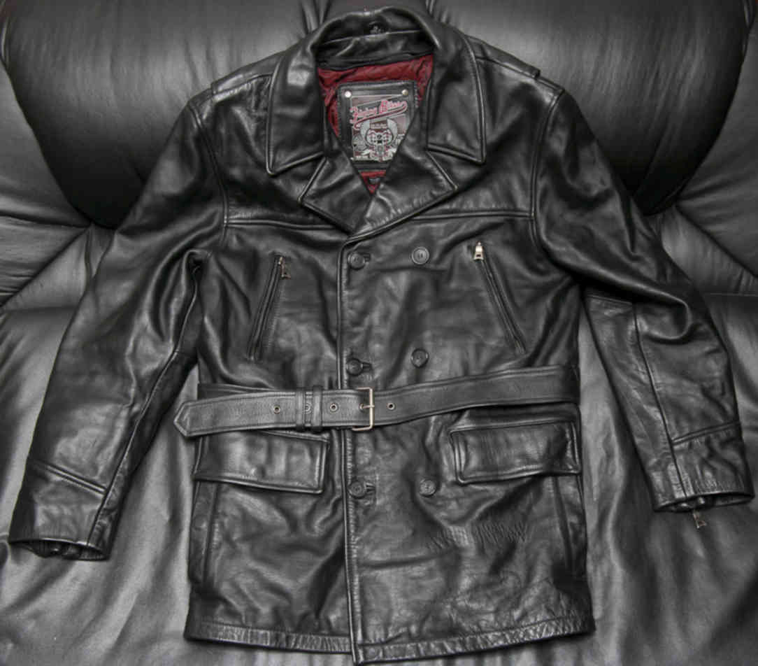 Куртка с поясом мужская. Куртка кожаная мужская Oakwood 09901212. Кожаная куртка с поясом мужская. Кожаная куртка с ремнем мужская. Потертая кожаная куртка.