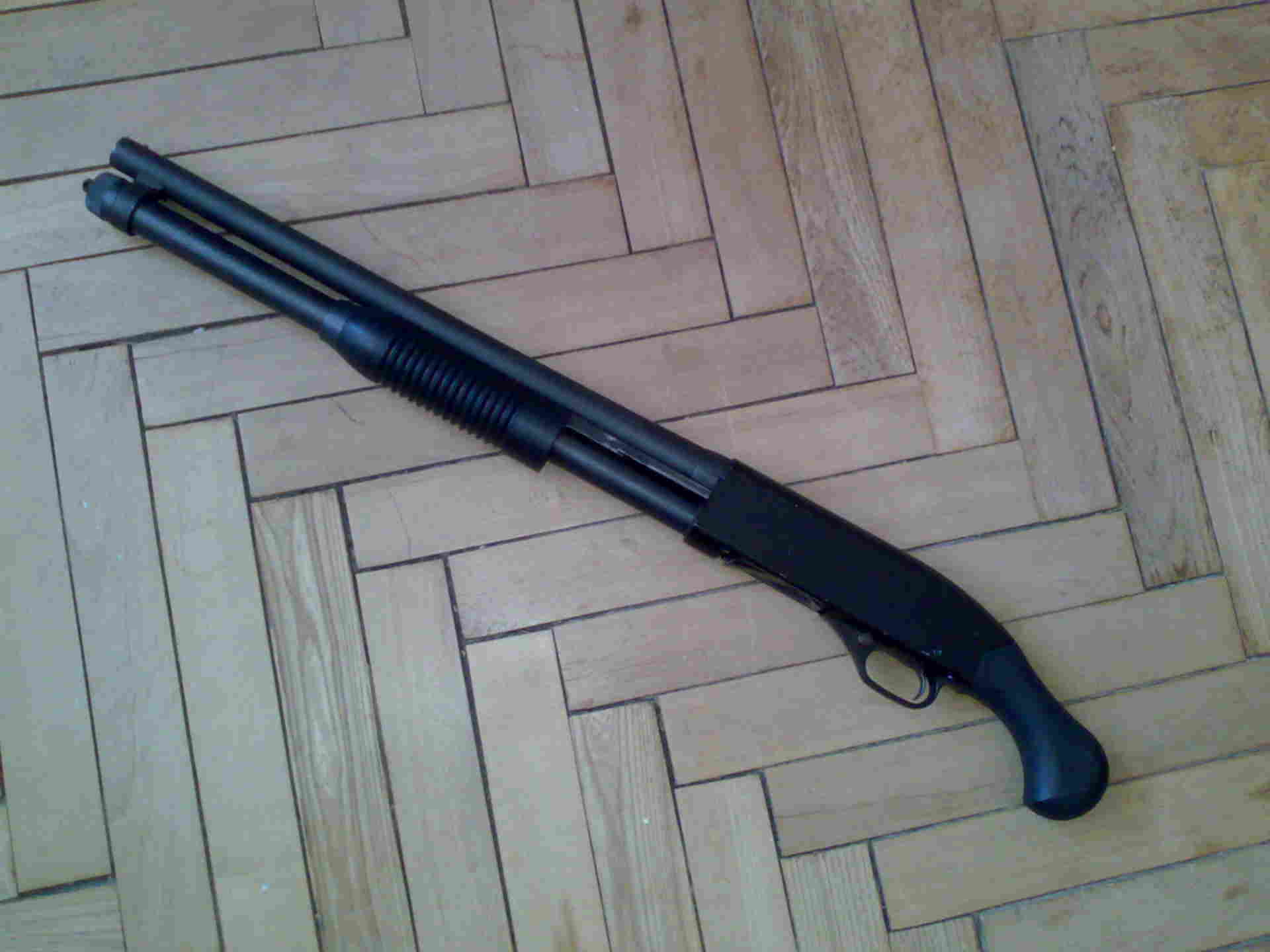 Помповое ружье 12. Remington 870. Рукоять на Remington 870. Винчестер Remington 870 без приклада. Укороченный дробовик 12 калибра.