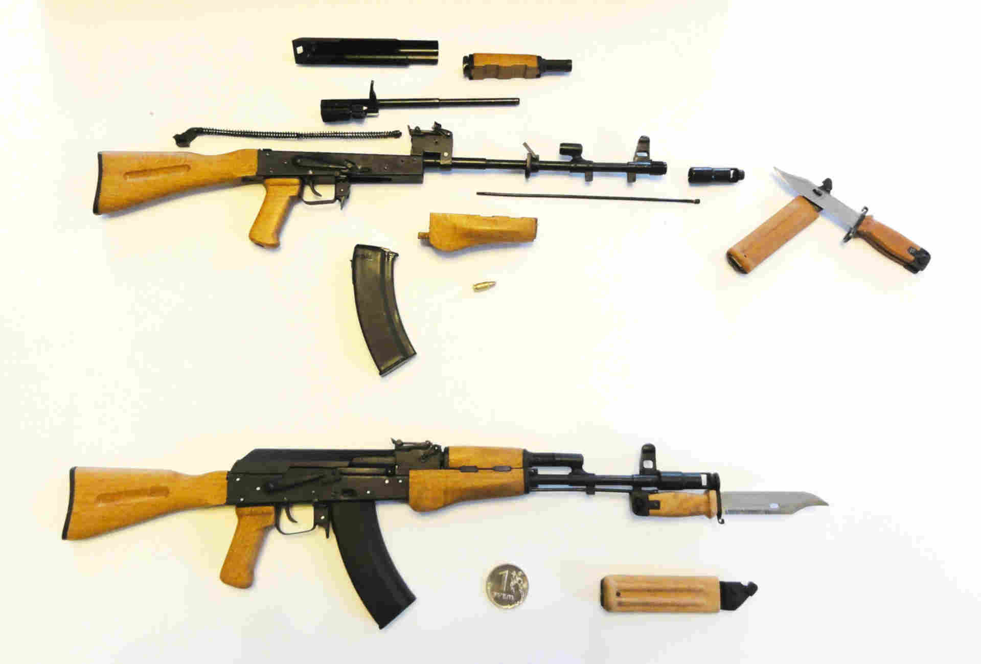 мини автомат калашникова ак 47. миниатюрная модель ак. мини автомат калашникова ак 47. ак 47 1959. миниатюрная модель ак.