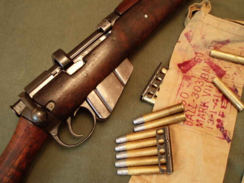 Охотничьи огнестрельные ружья. Винтовка Мосина 410 калибра. Lee Enfield Калибр. Обрез 410 калибра. Оружие под 410 Калибр.