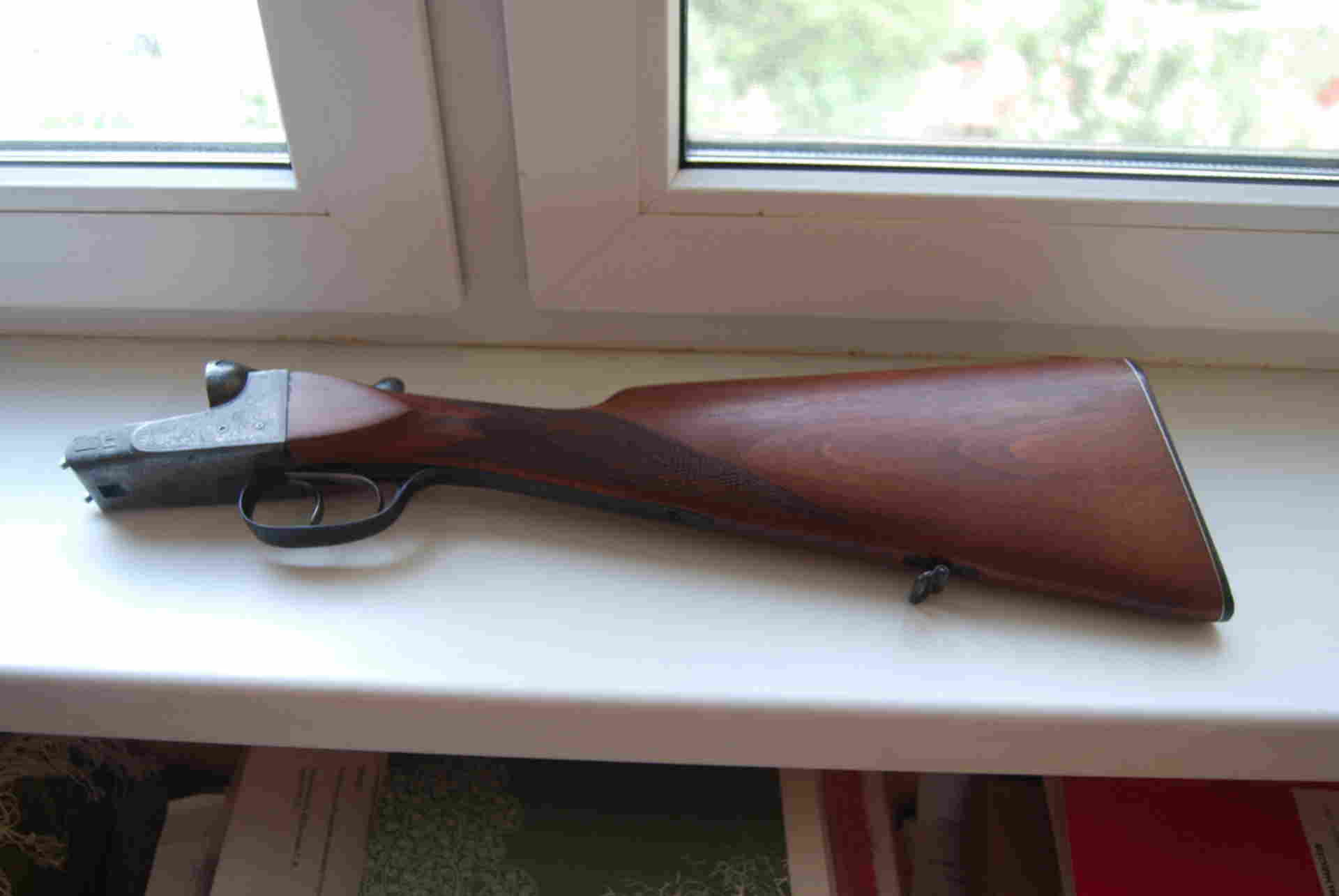 пистолетная и полупистолетная ложа на ружье. полируем приклад ружья. тоз 34 с английской ложей. прямая ложа. иж 12 прямая ложа.