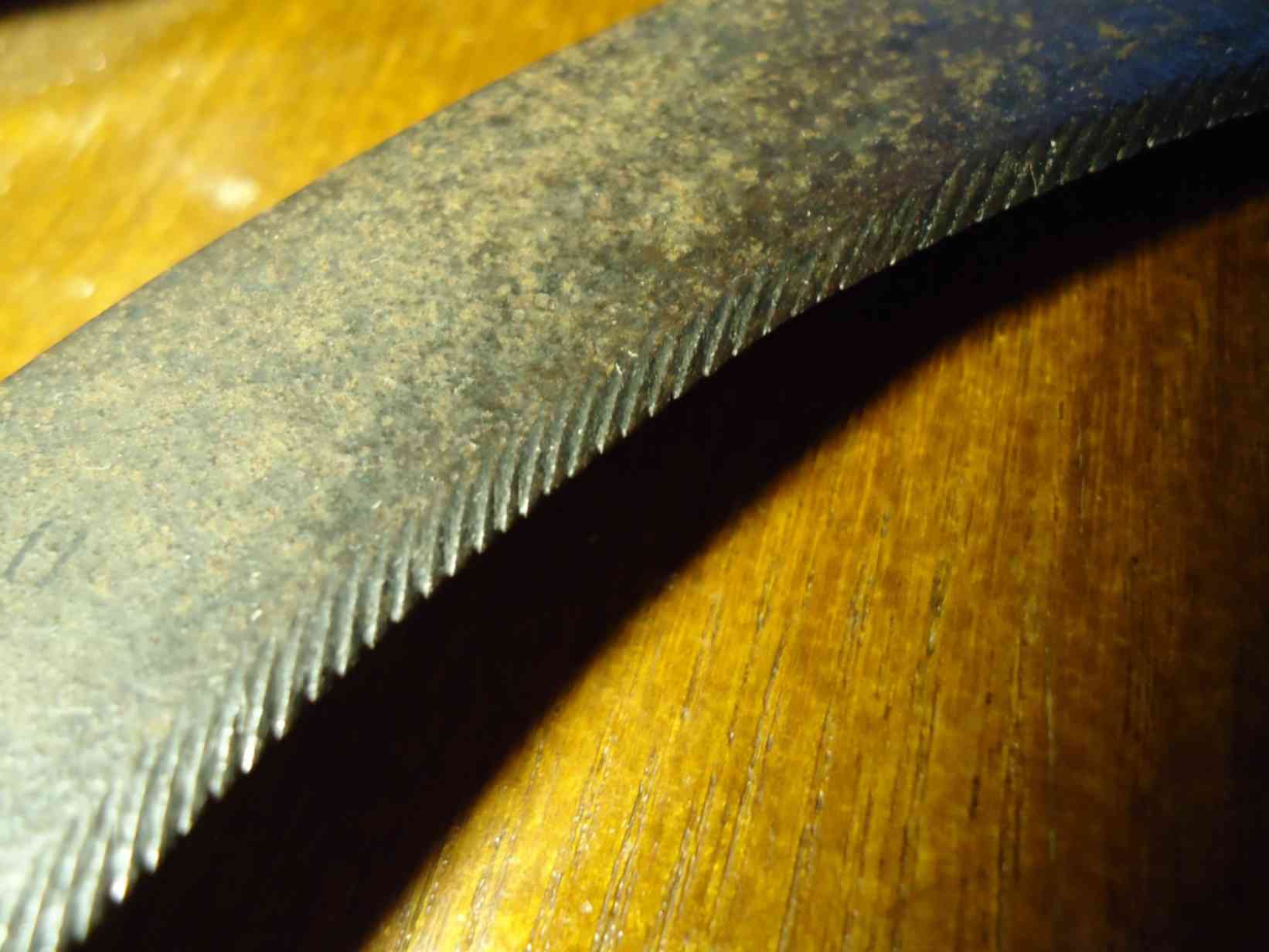 Как заточить нож на косе