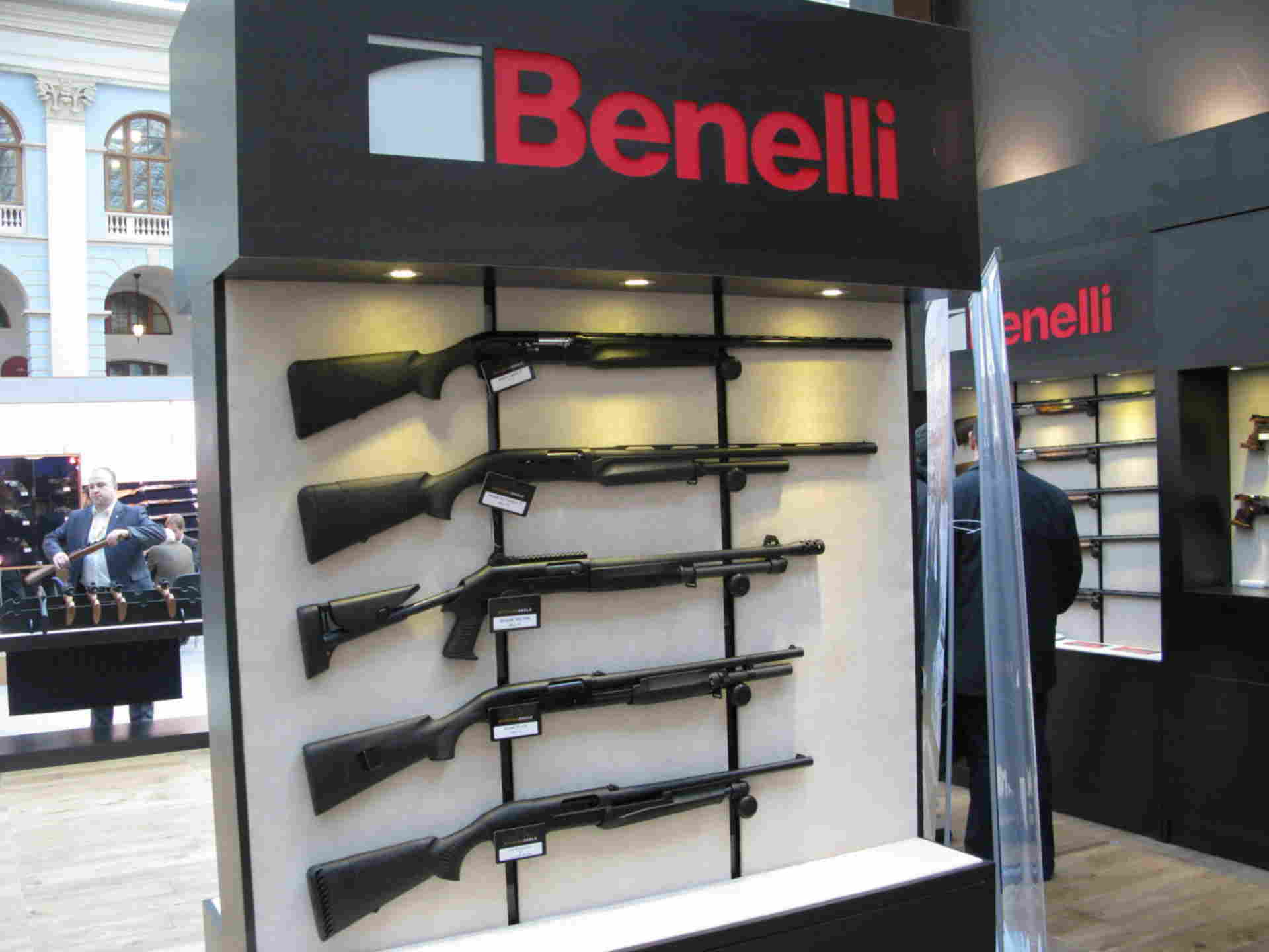 Шкаф benelli