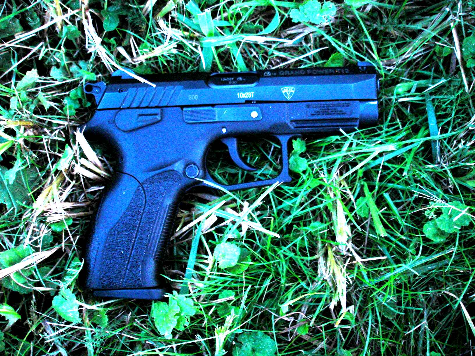 Колына и волына. Волына инструмент. Волына инструмент. Музыкант с волынкой. Волына мкм.