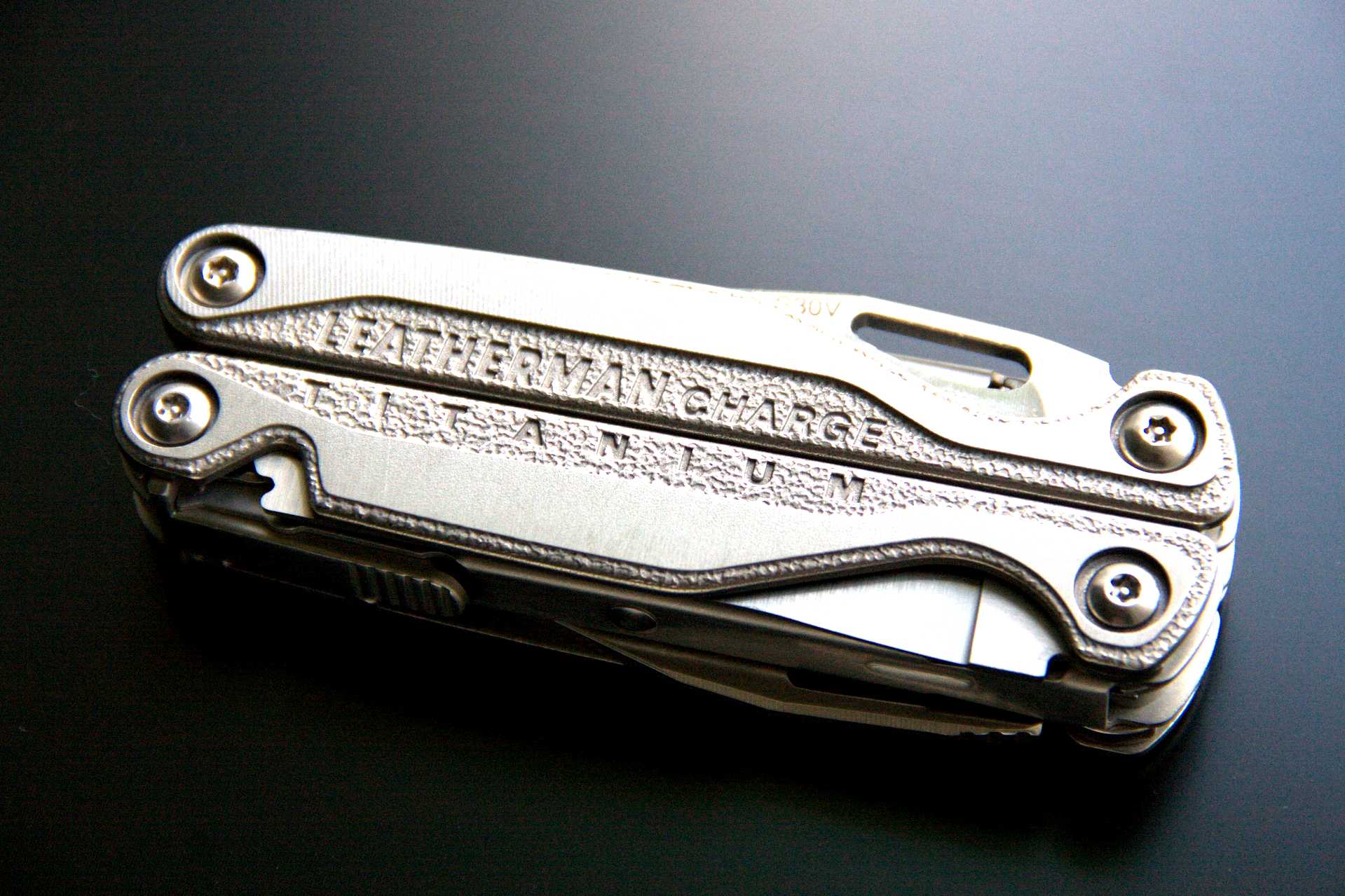 Leatherman charge