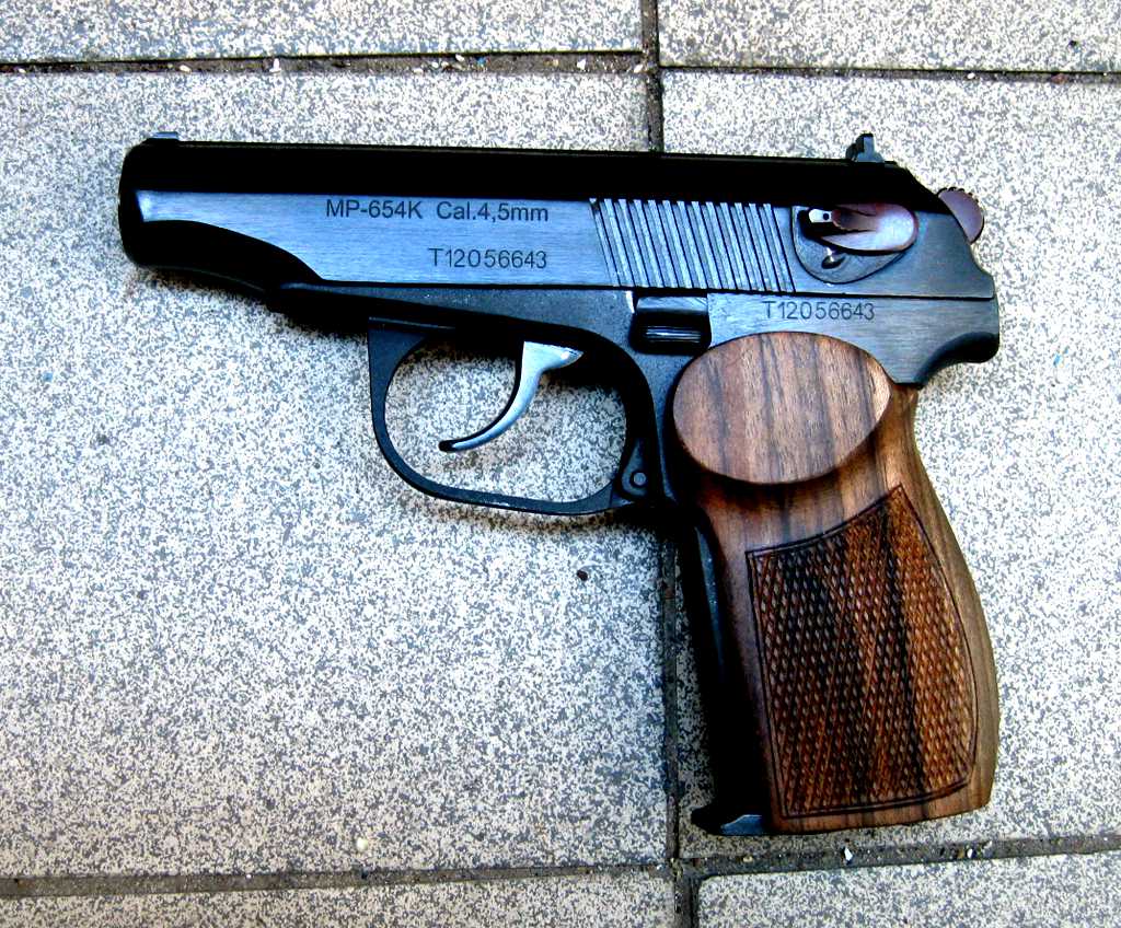 Выбрасыватель мр 654к. Мр-654к-32 лазерный прицел. Мр 654 тюнинг. Мр 654 тюнинг. Мр 654 тюнингованный.