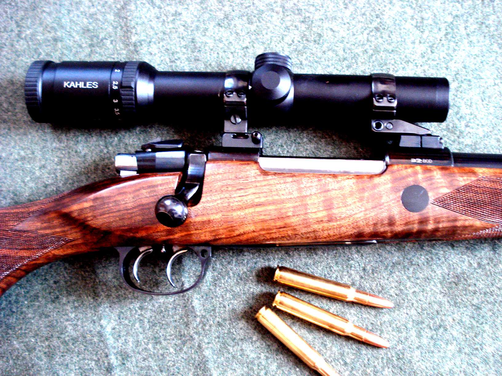 винтовка глазами. рукоятка-сошки для винтовки. тоз 16 с оптикой. впо-114 егерь 308win. сако 75 варминт.