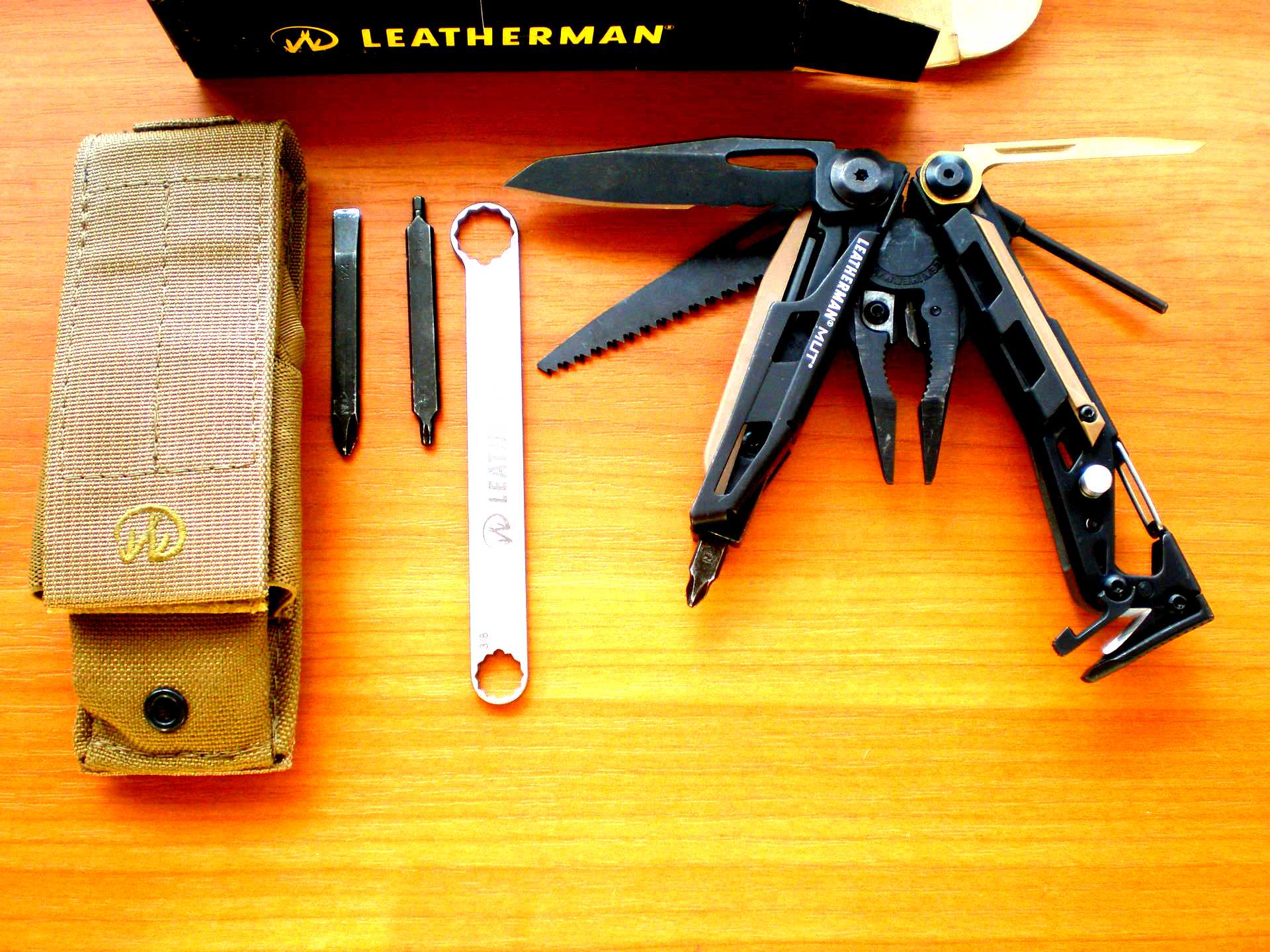 Разбор инструмента. Leatherman Surge Damascus Edition. Leatherman Rebar клипса. Ключи для мультитула Leatherman Rebar. Торкс для разборки Leatherman Surge.