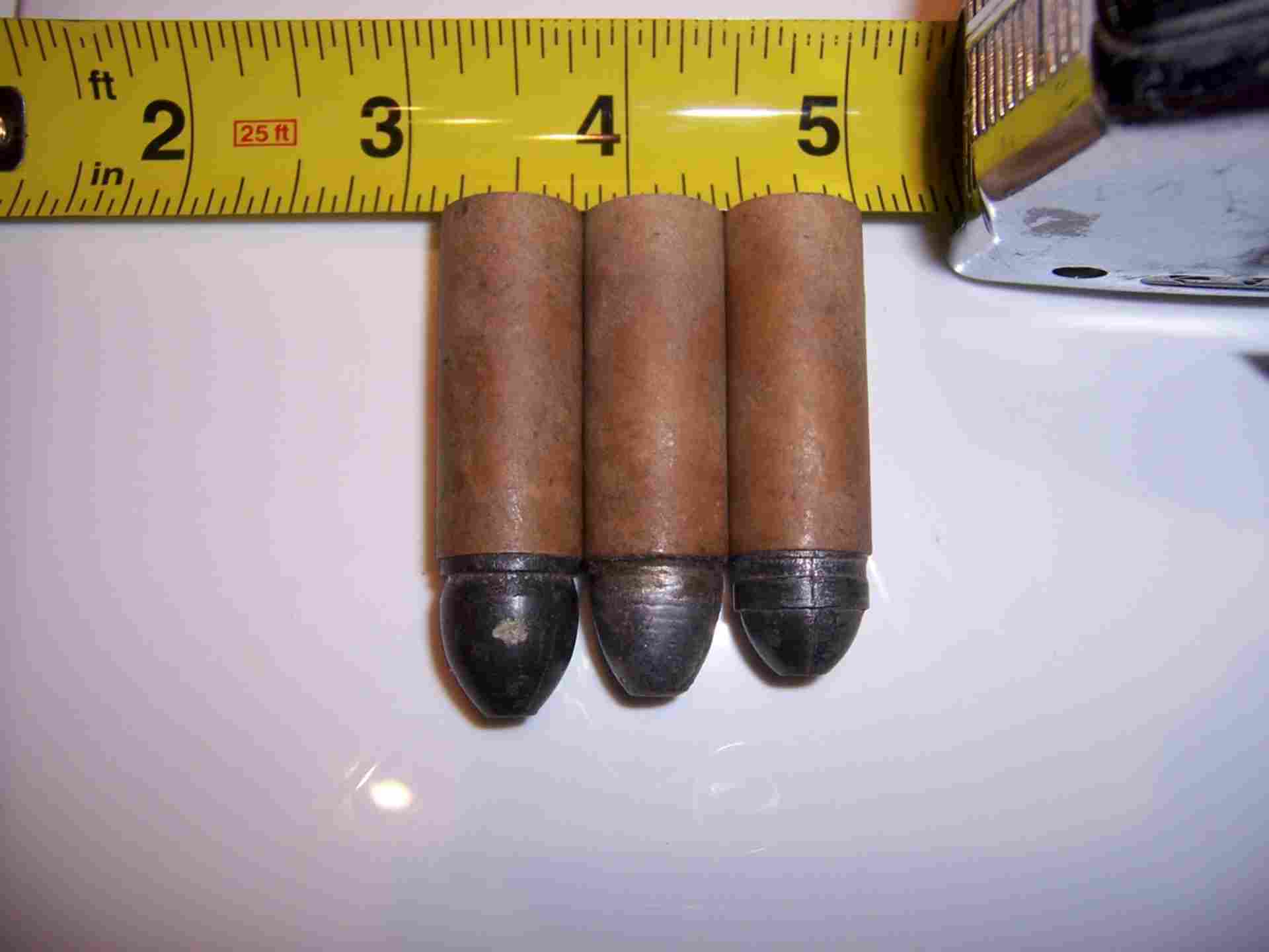 Дульнозарядное оружие пули. Как сделать пулю из бумаги. Дульнозарядный бумажный патрон. Бумажная пуля. Бумажная пуля.