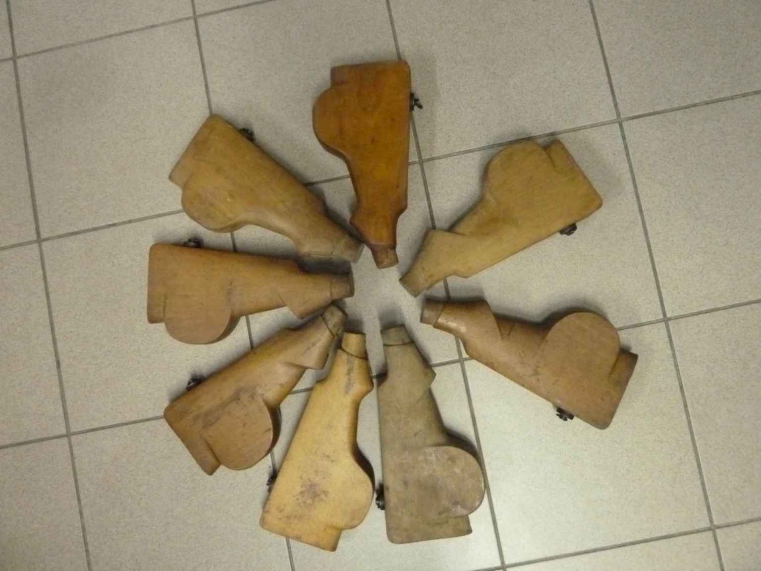 диск пулемёта дегтярёва дп-27. пружина отражателя дп-27. кронштейн в компасе 3д. компас 3d модель детали кронштейн. д п деталь.