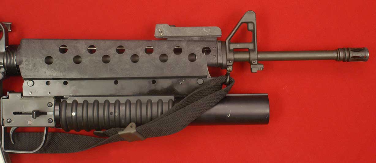 Xm16e1 rifle 1965. Colt model 603 - хm16е1. Xm16e1 rifle 1966. Xm16e1 винтовка. 1 e 16.