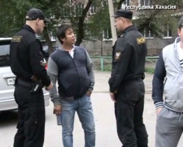1 2 off. ОМОН Абакан. ОМОН Абакан отдел кадров. Форма у ОМОНА Абакан. ОМОН Абакан официальный сайт.