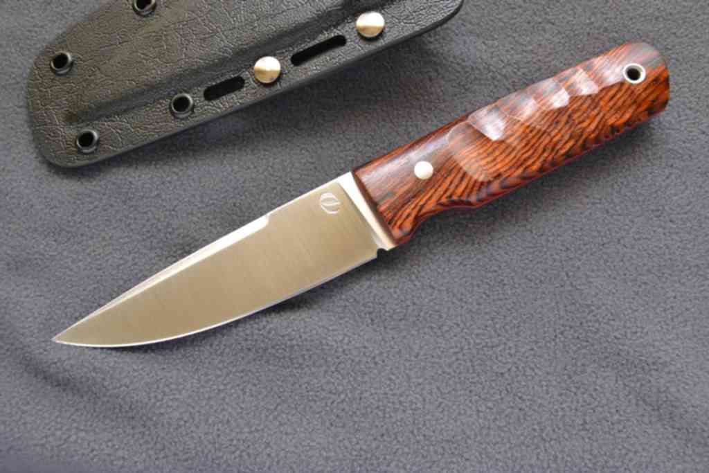 складной нож с двумя лезвиями jeep chrysler llc 2009. ножечками. пчак прокопенкова. лезвия для ножей. ножечек.