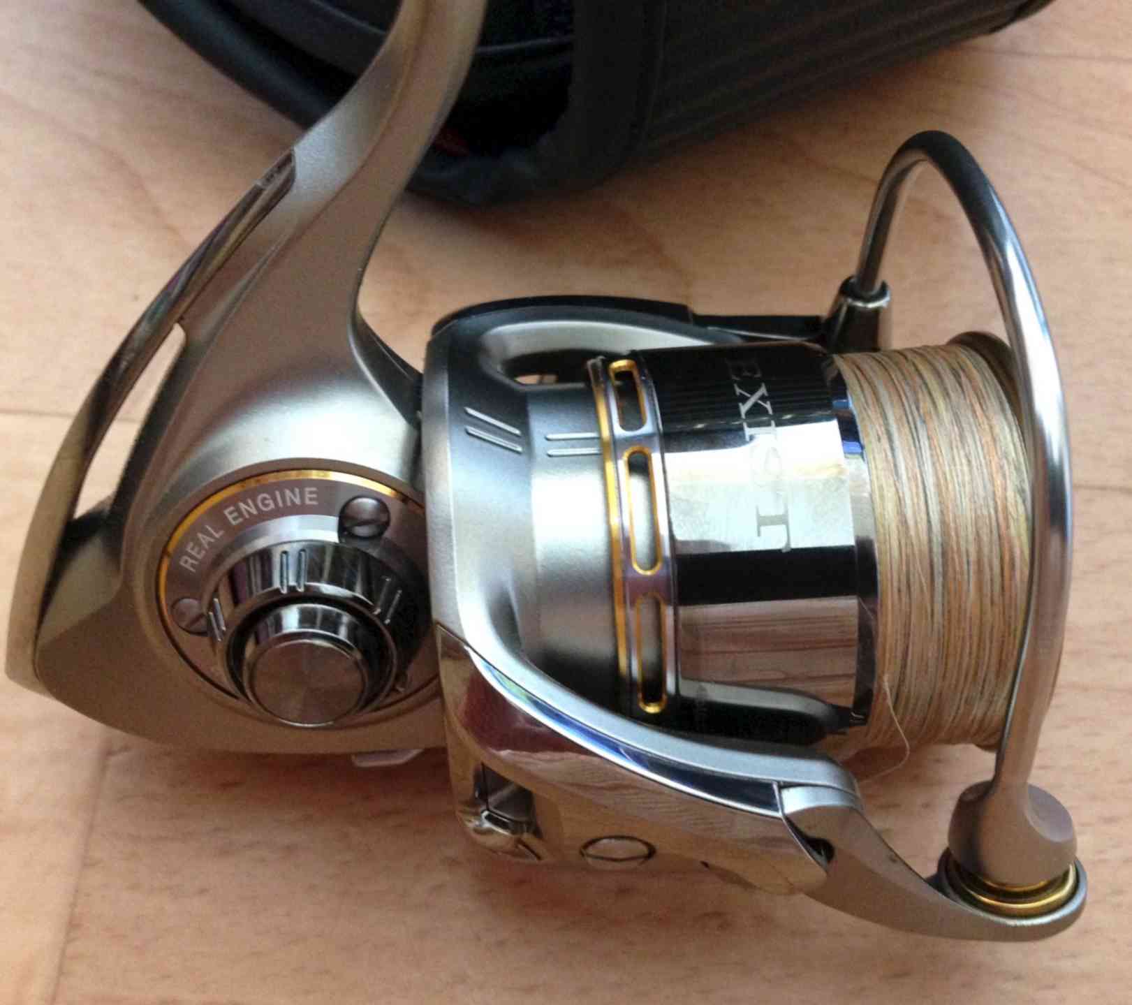 Exist катушки. Катушка Daiwa exist 2004. Daiwa 22 exist. Daiwa exist 2022. Daiwa exist 2506.