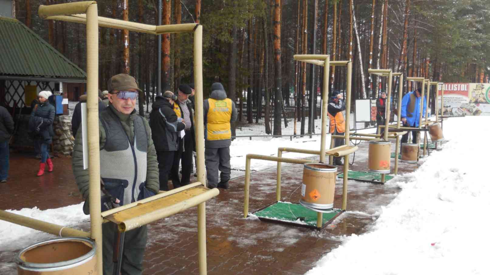 Минское шоссе 31 километр спортинг. Спортинг клуб Москва. Спортинг клуб СКМ. Спортинг клуб Москва беседки. Спортинг клуб Москва парламент.