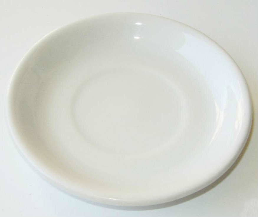 Солонка и перечница 3 рейх. Солонка вермахт. Блюдце люфтваффе. Молочник люфтваффе. Тарелка люфтваффе 1940 kpm.