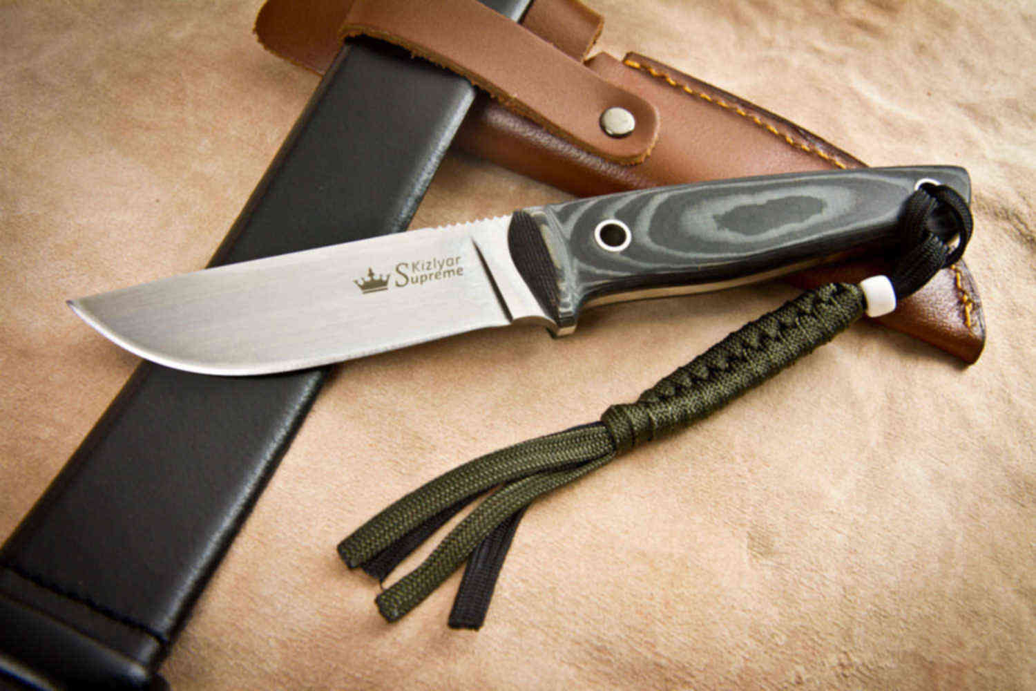 Туристические ножи отзывы. Kizlyar Supreme aus-8 Steel. Микарта нож Кизляр Суприм. Нож туристический Kizlyar Supreme.