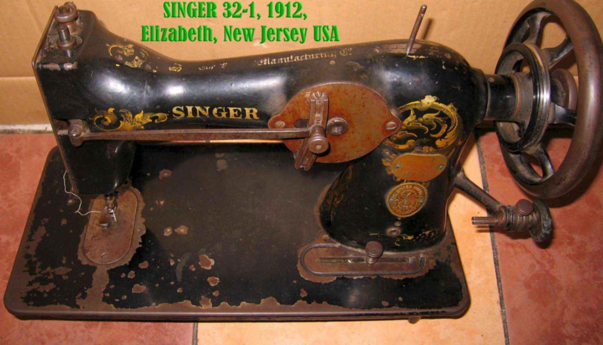 Швейная машинка немецкая челнок Зингер