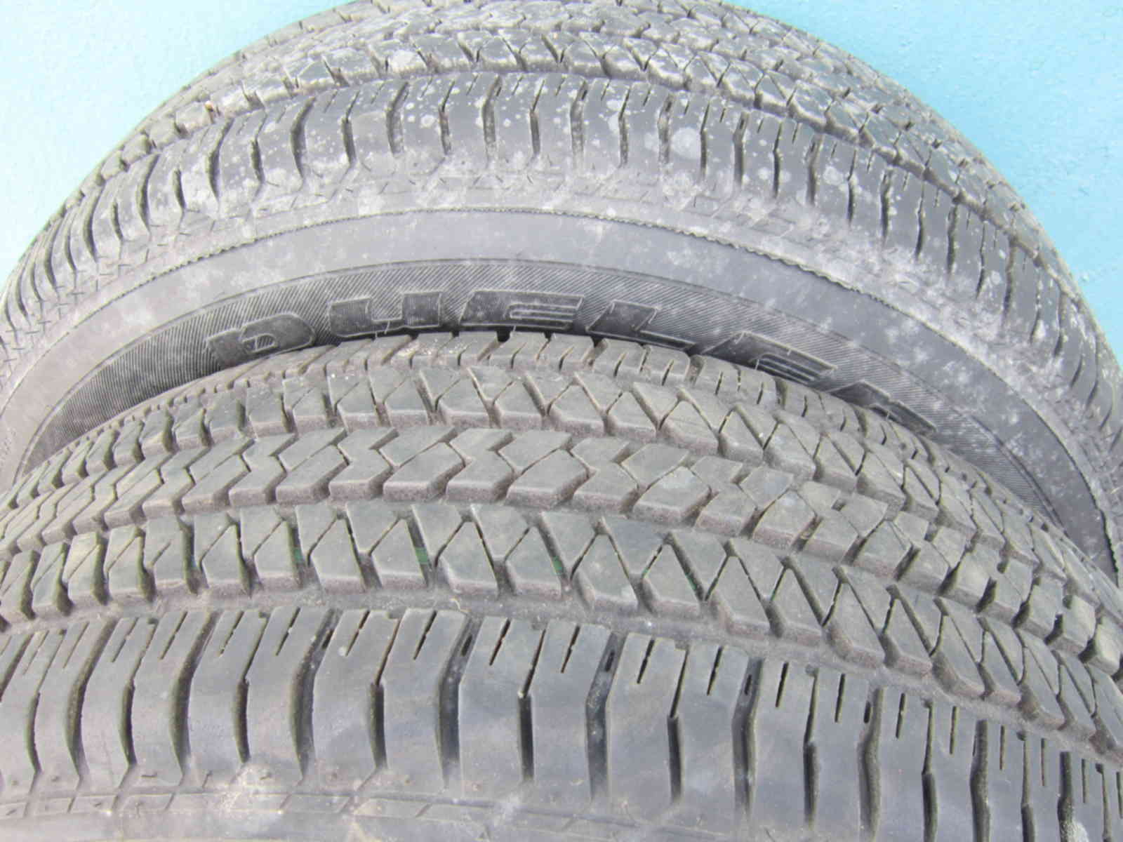 235 60. Bridgestone Dueler h/t d684 II. Резина Бриджстоун 684. 235/55 R18 d684ii Bridgestone. Bridgestone Dueler h/t 684 2 и 3 разница.