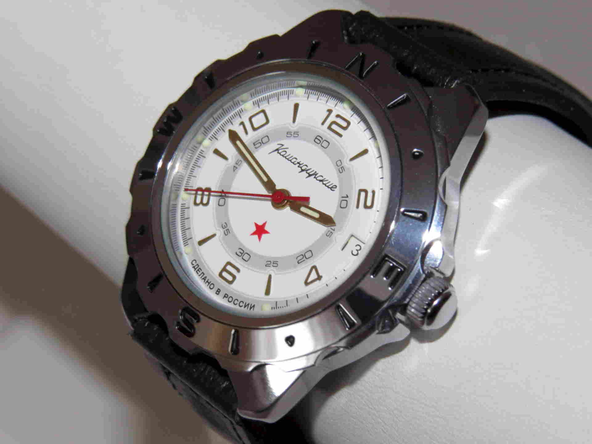 Часы победа с белкой. Командирские часы победы 75. Часы командирские космополис амфибия 439042. Московское время часы официальный сайт. Восток амфибия 670920.
