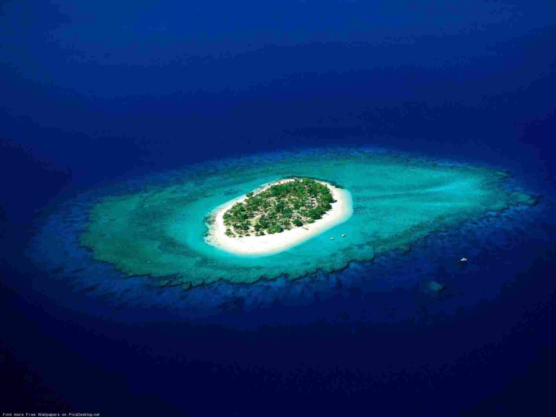 Какой остров в океане есть. Фиджи Атолл. Остров Таваруа Фиджи. Остров Лаукала Фиджи. Атолл Эбон Маршалловы острова.