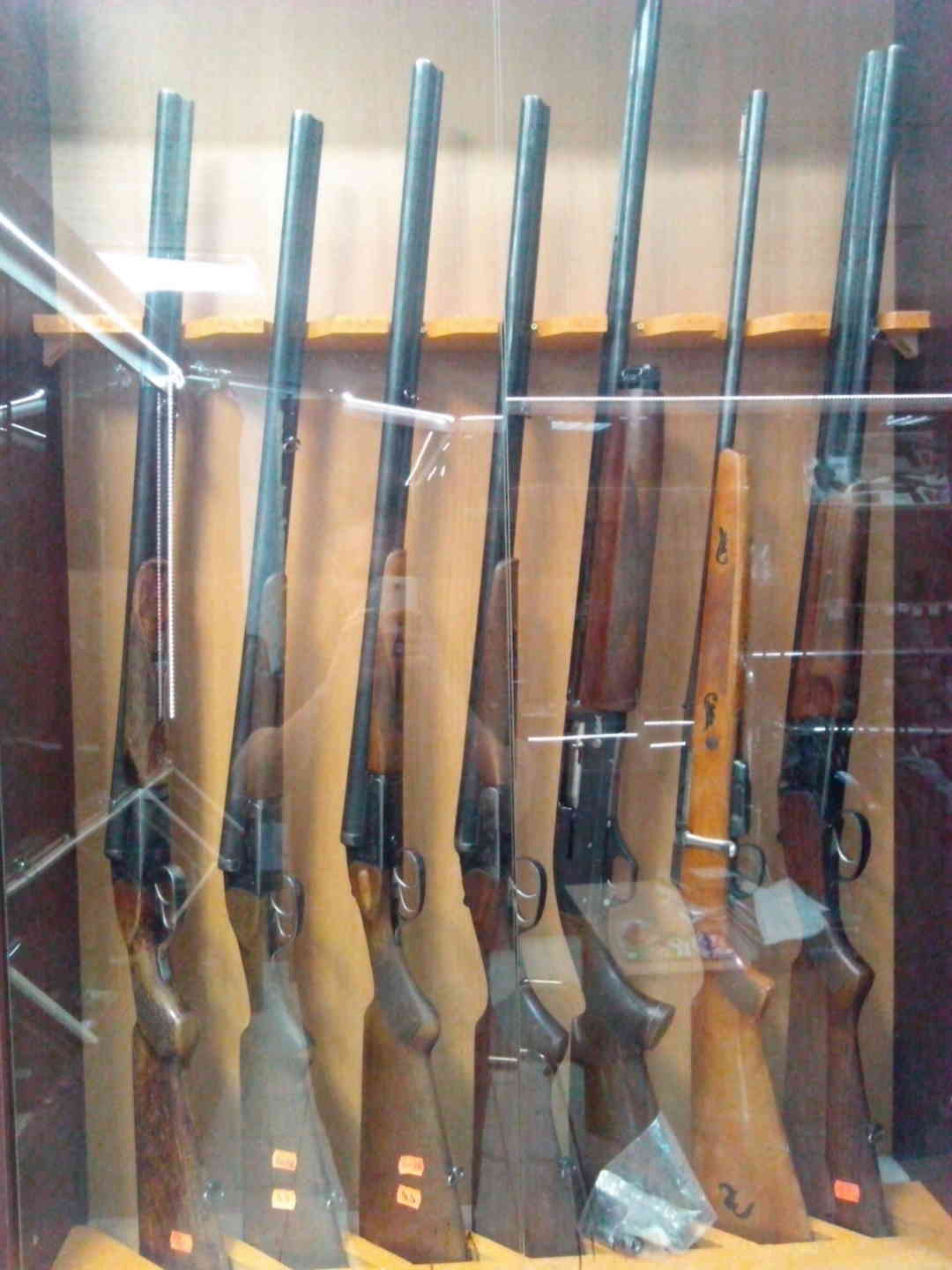Продажа оружия комиссионный магазин. Комиссионный магазин охотничьего оружия.
